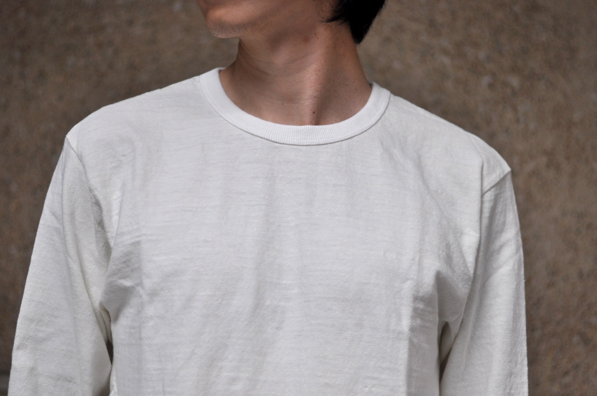UES 9.5oz "NO.8 Slub Nep" Heavyweight L/S Plain Tee (Natural)