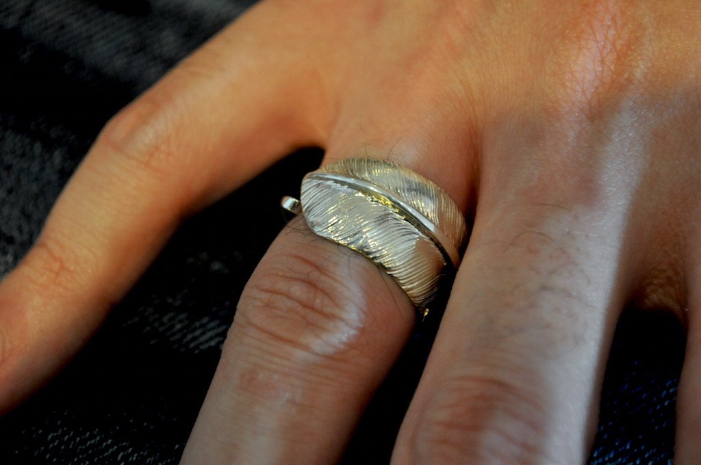 First Arrow's Large Feather Ring (R-015)