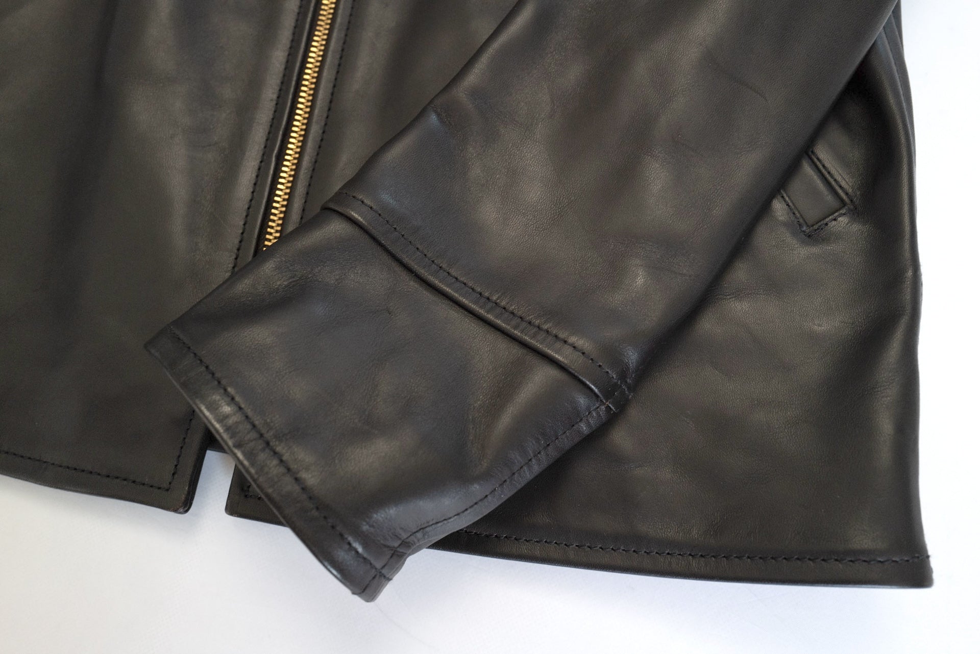 The Flat Head Horsehide 40s Single Sport Jacket (Black Tea-cored)