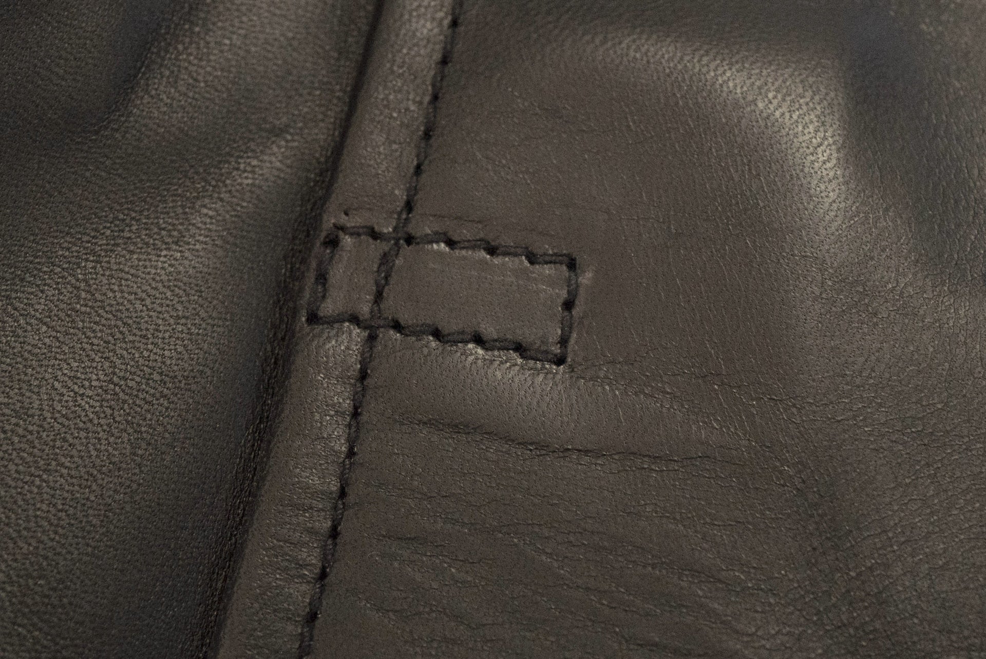 The Flat Head Horsehide 40s Single Sport Jacket (Black Tea-cored)