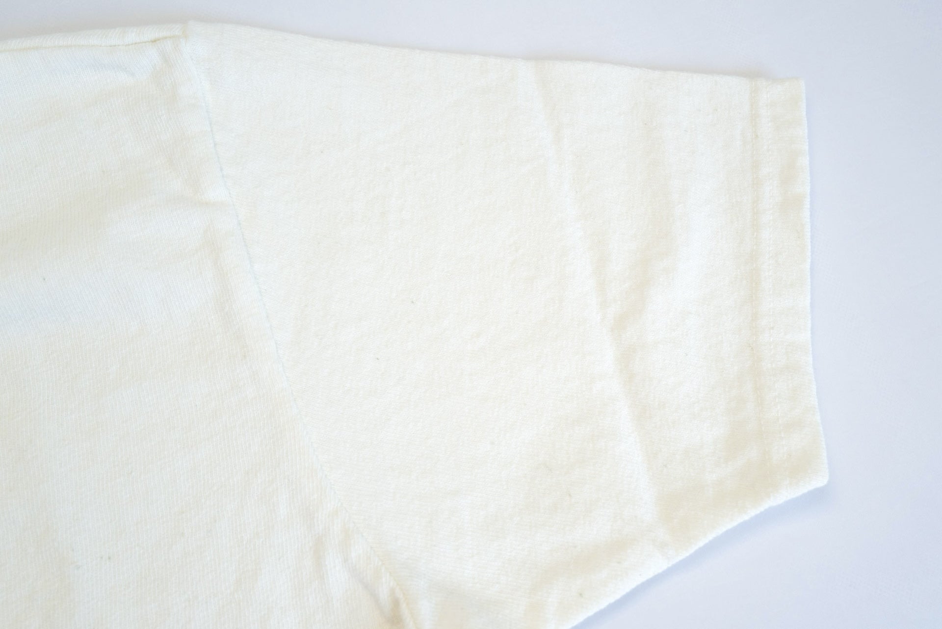 UES 9.5oz "NO.8 Slub Nep" Heavyweight Plain Tee (Natural)