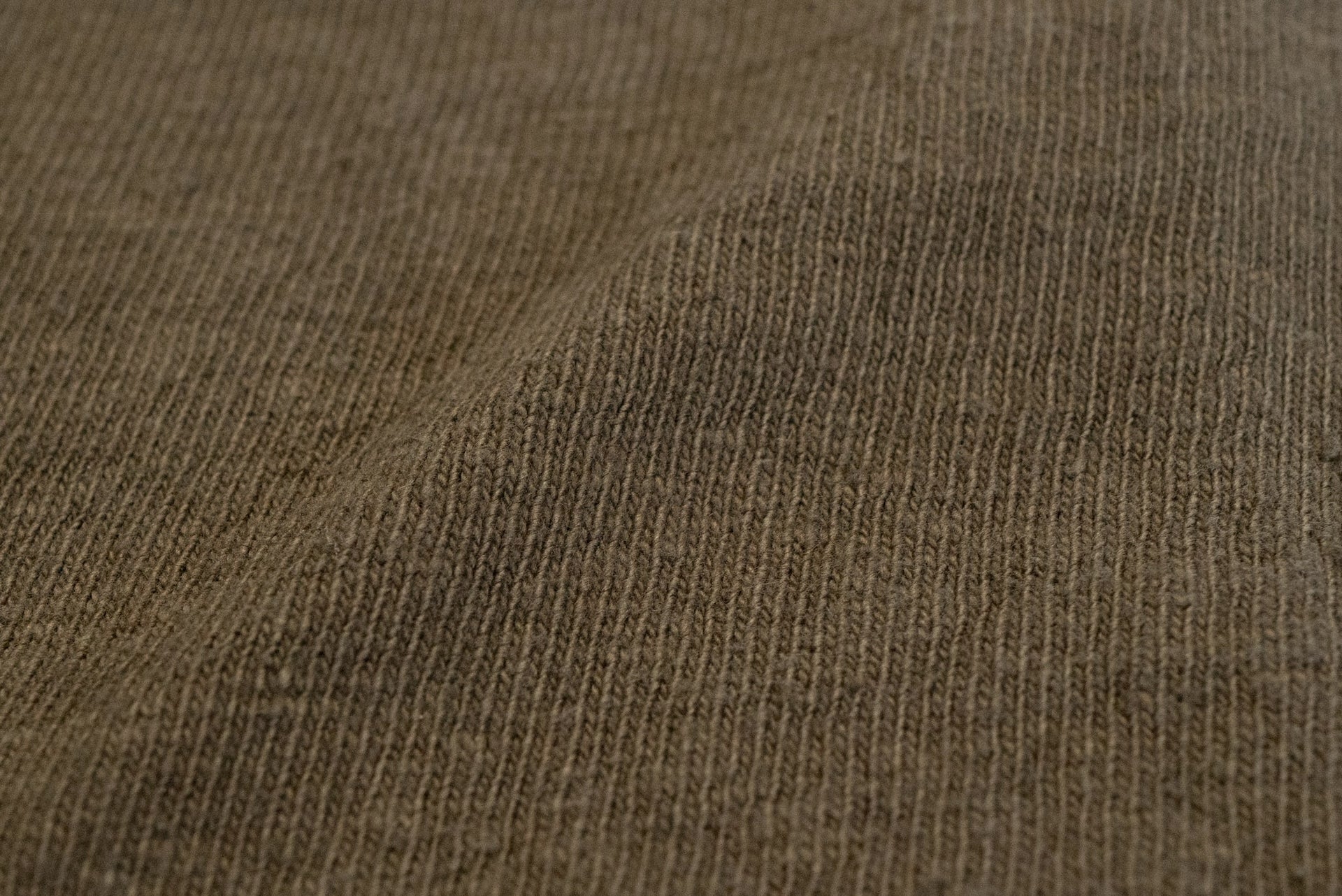 UES 9.5oz "NO.8 Slub Nep" Heavyweight Plain Tee (Vintage Olive)