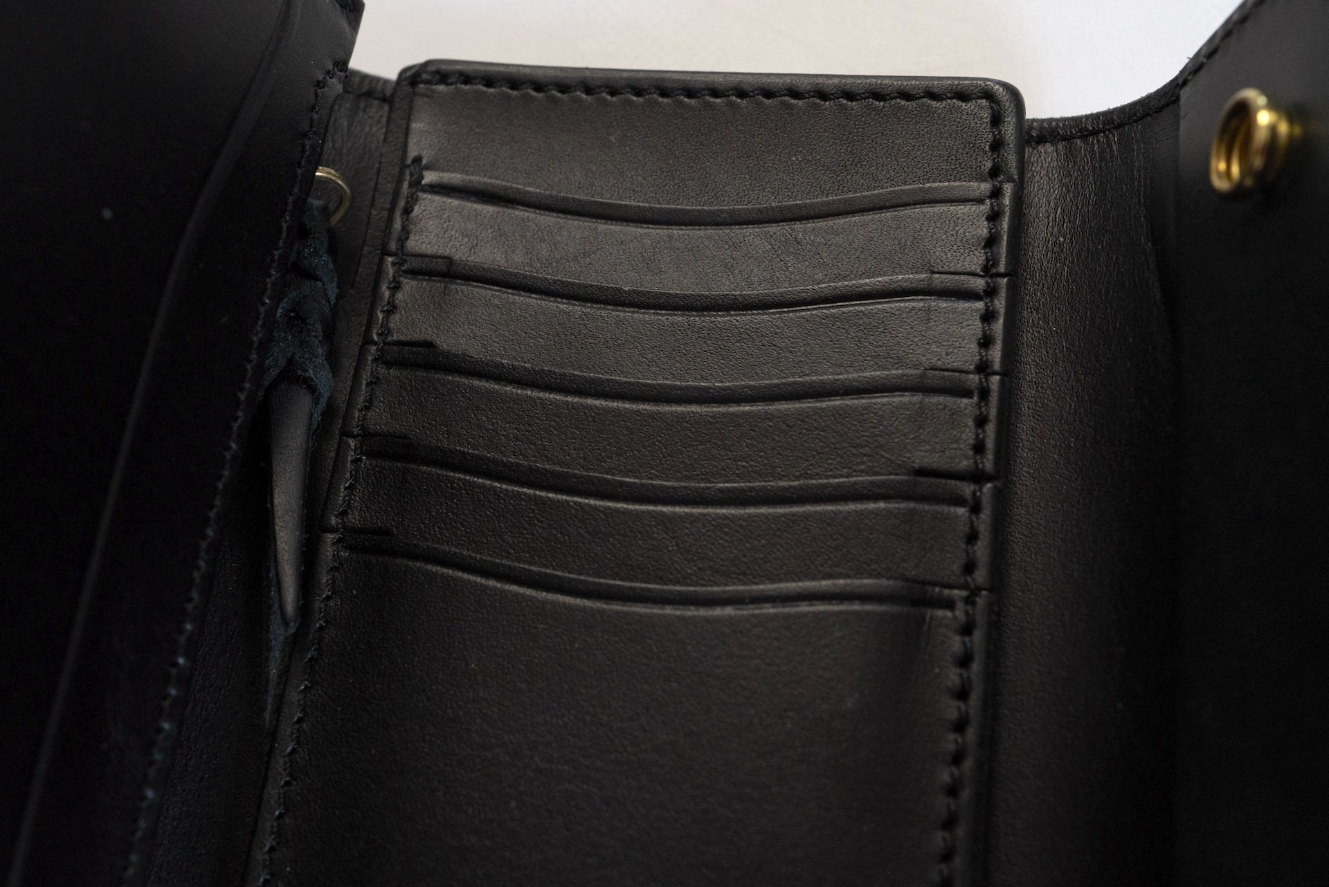 Inception by Accel Company 'Bridle Cowhide' Middle Wallets (Dark Green)