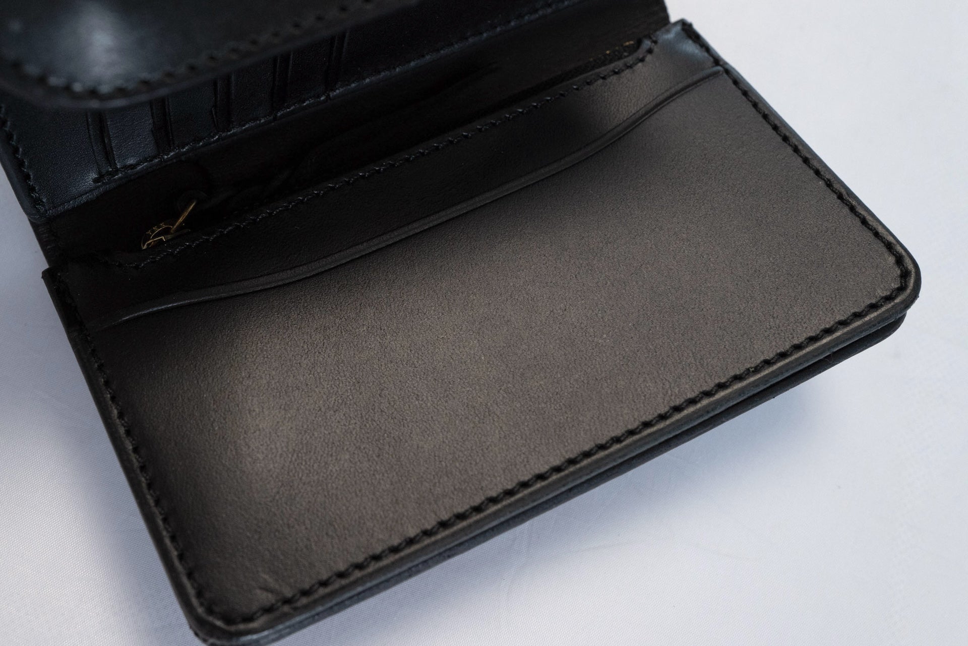 Inception by Accel Company 'Bridle Cowhide' Middle Wallets (Dark Green)