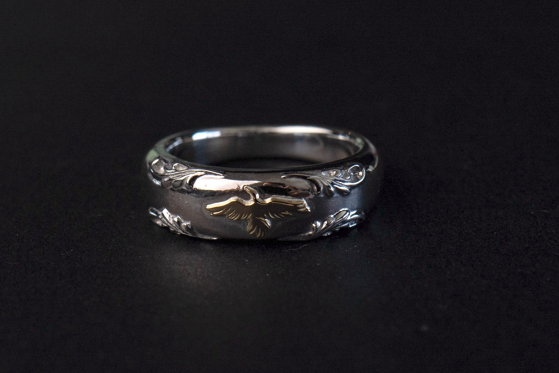 Legend Size Small "Mirror of The Sky" Silver Ring With 18K Gold Flying Eagle (R-78-S)