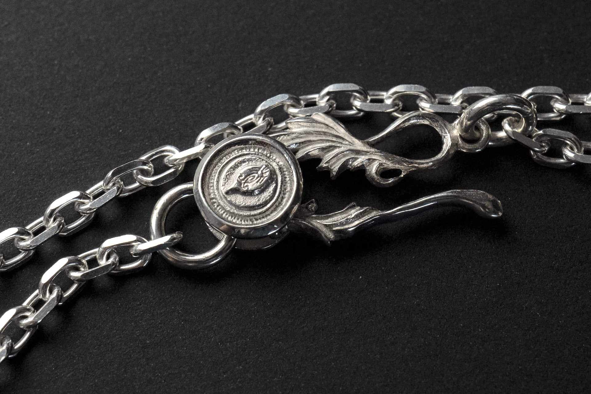 Legend Medium Silver Necklace with "Flora" Hook