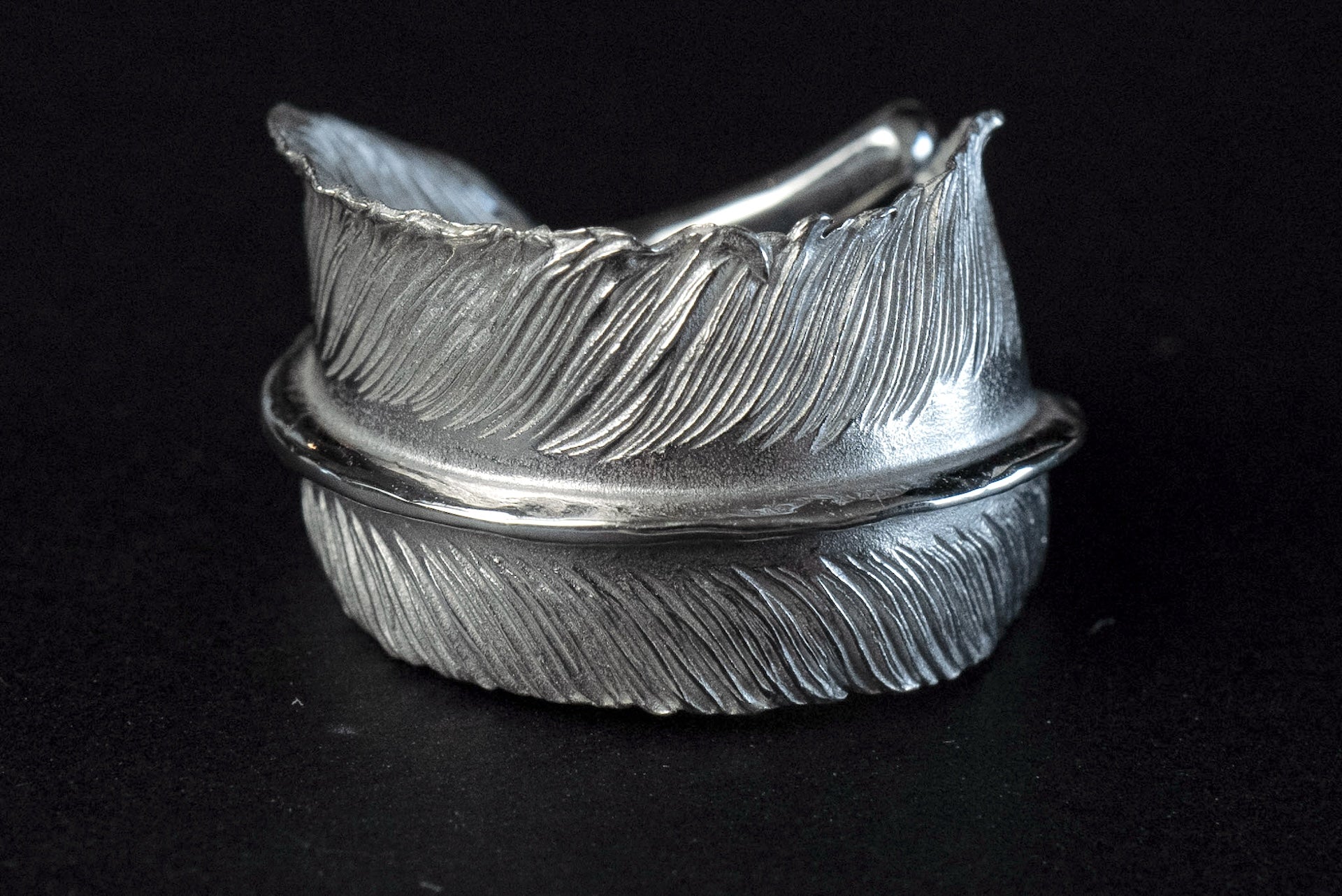 Legend "Curled" Large Feather Silver Ring