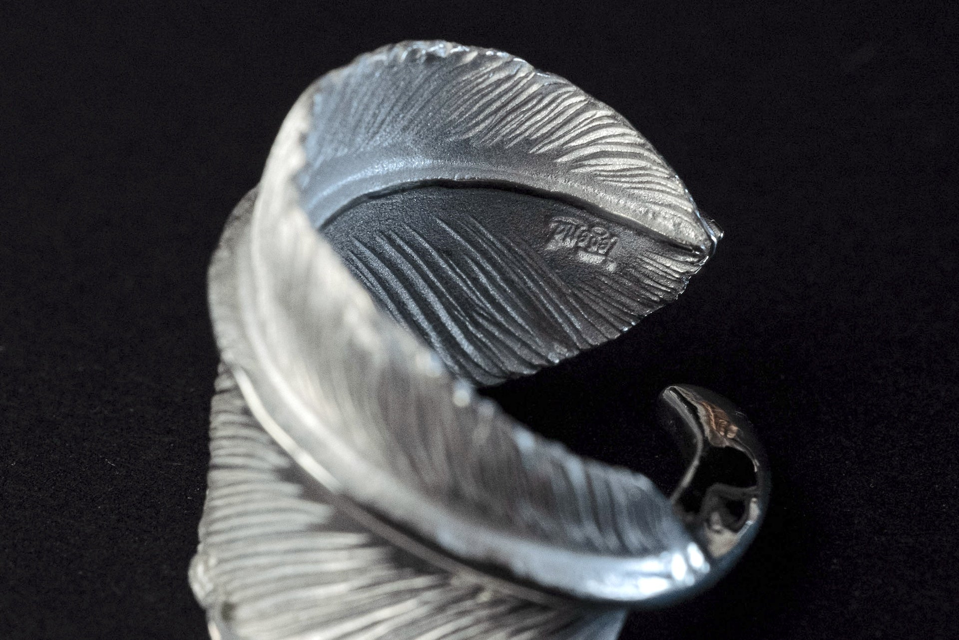 Legend "Curled" X-Large Feather Silver Ring