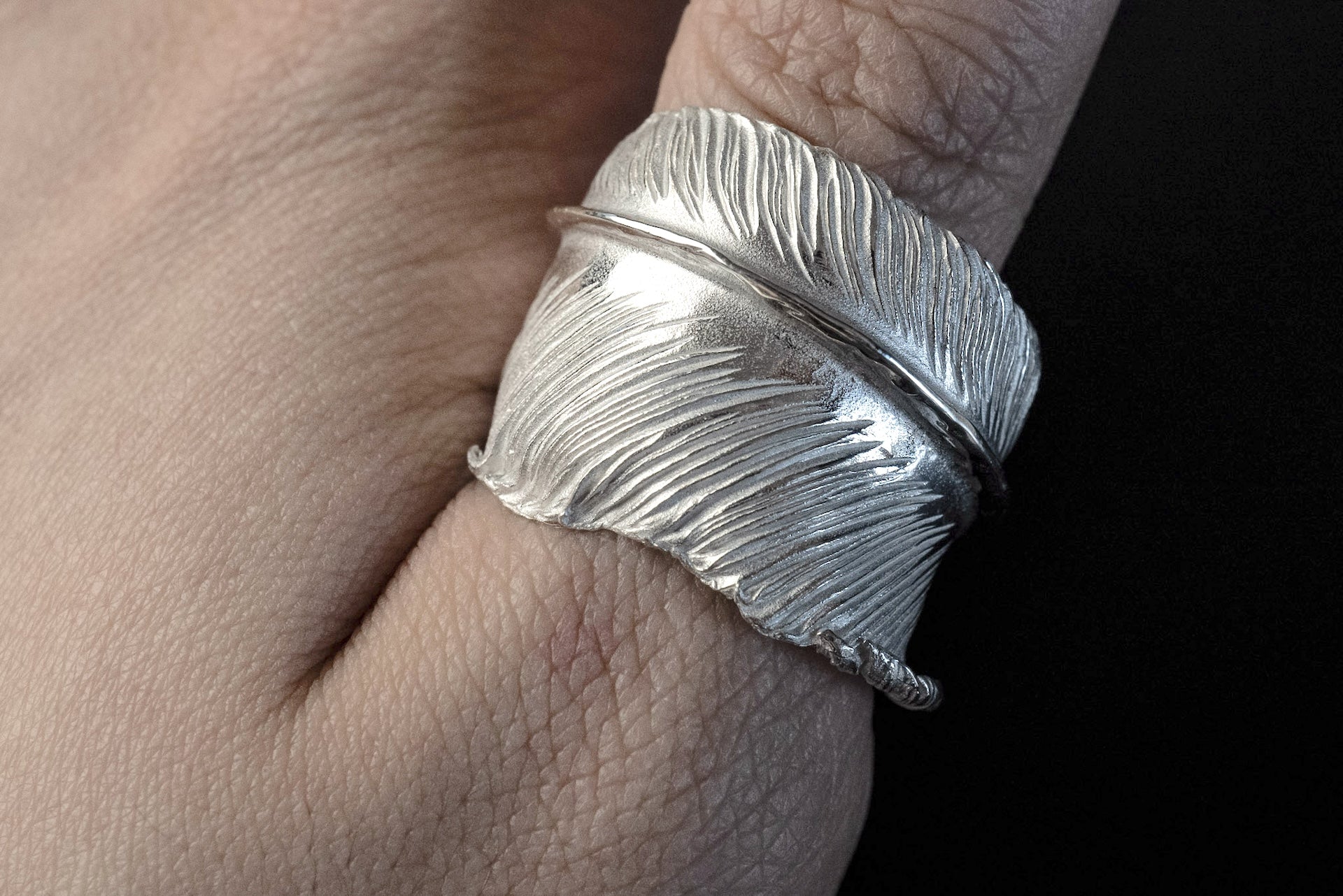 Legend "Curled" X-Large Feather Silver Ring