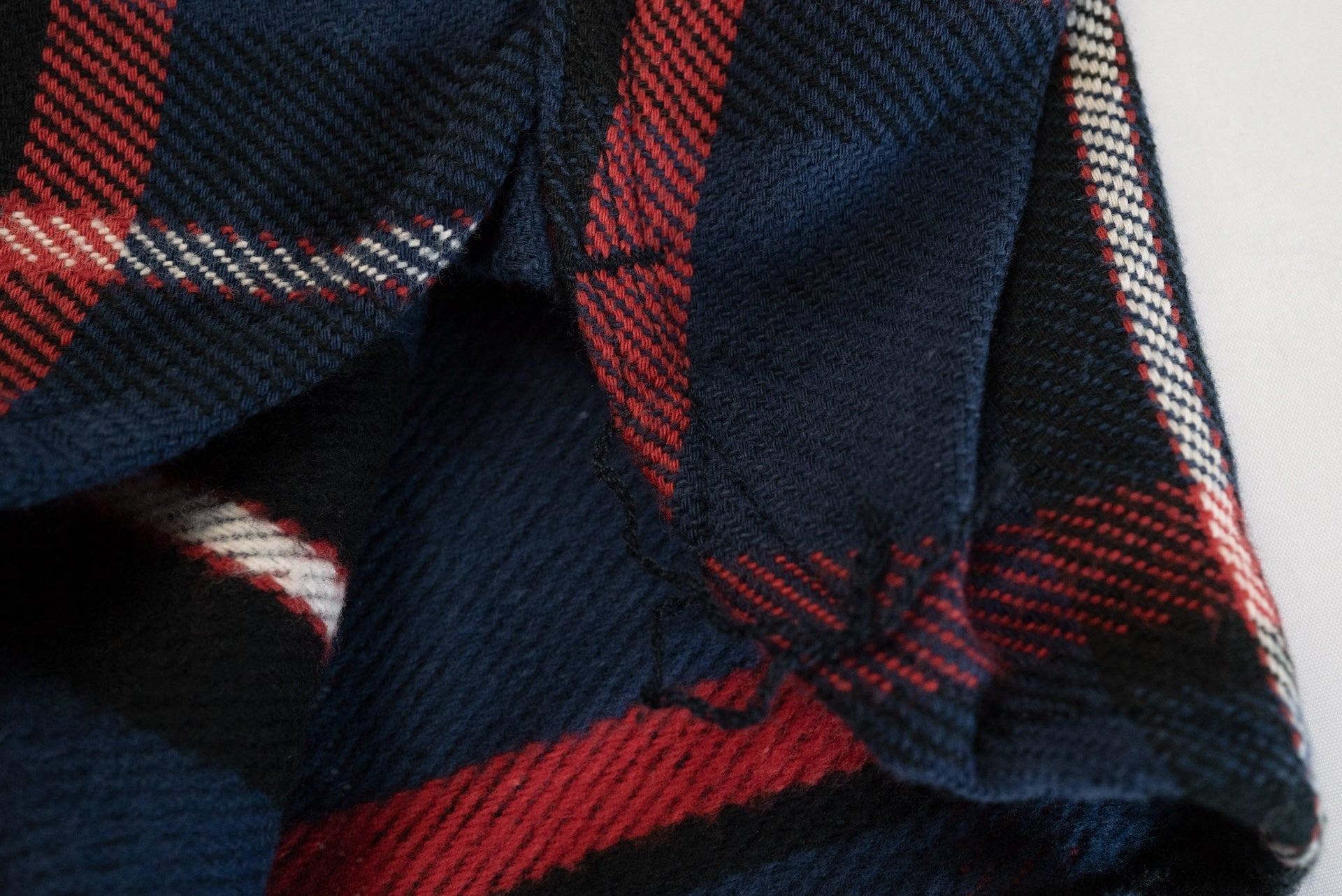 Pure Blue Japan 11oz Raised Flannel Early Workshirt (Navy X Red)