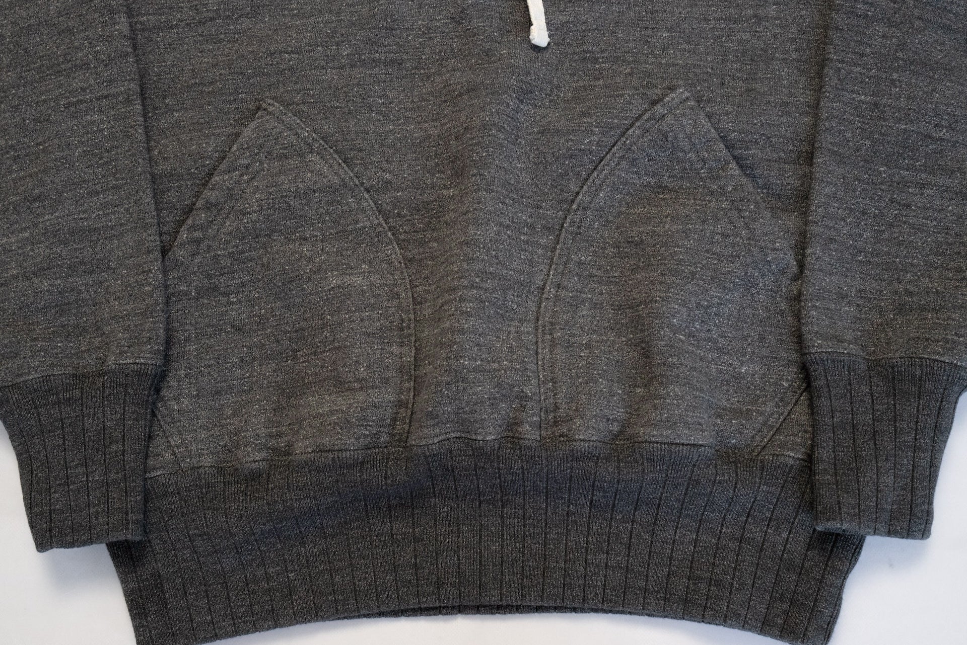 Studio D'Artisan 12oz 'Suvin Gold' Loopwheeled Pull Over (Heather Ink)