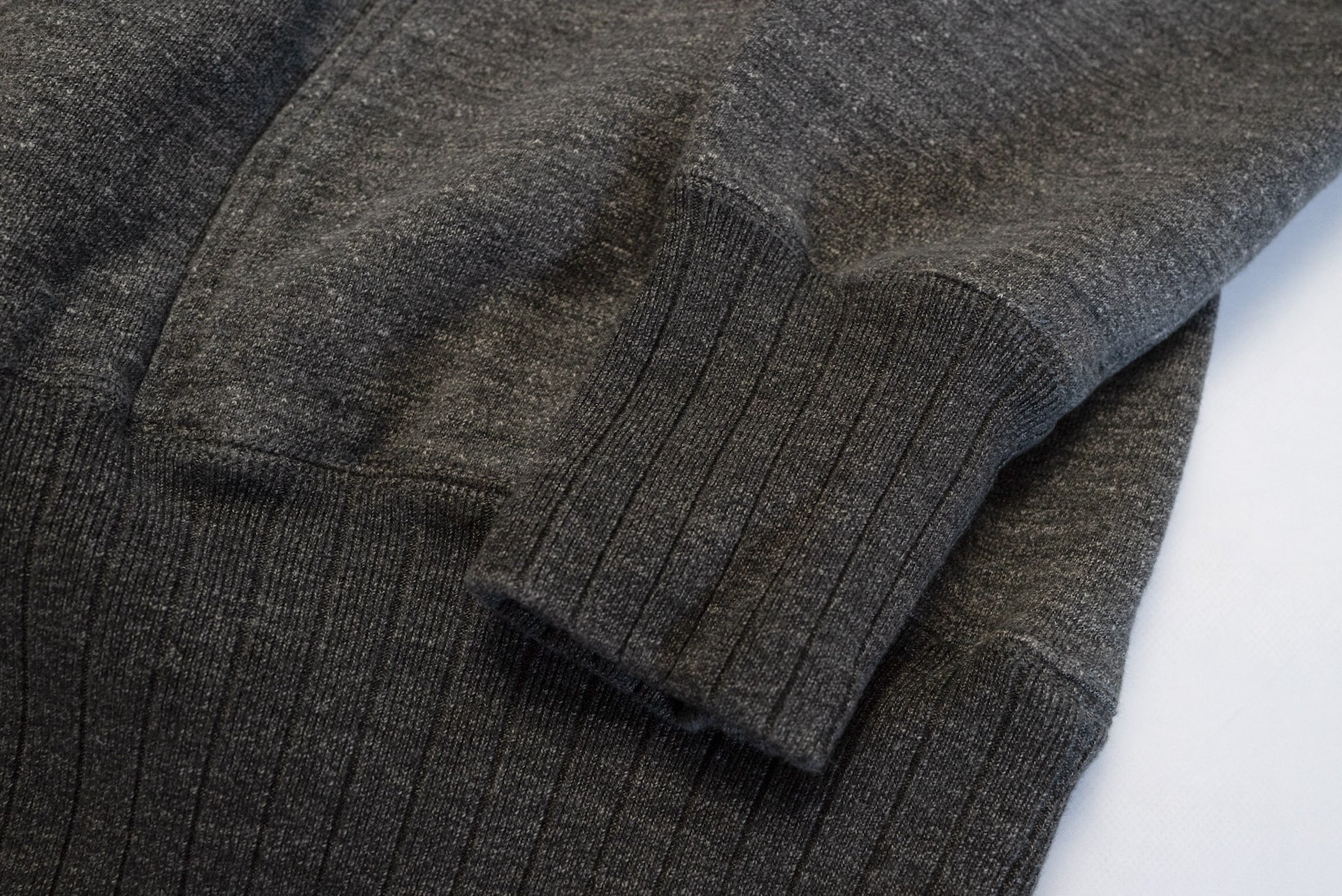Studio D'Artisan 12oz 'Suvin Gold' Loopwheeled Pull Over (Heather Ink)
