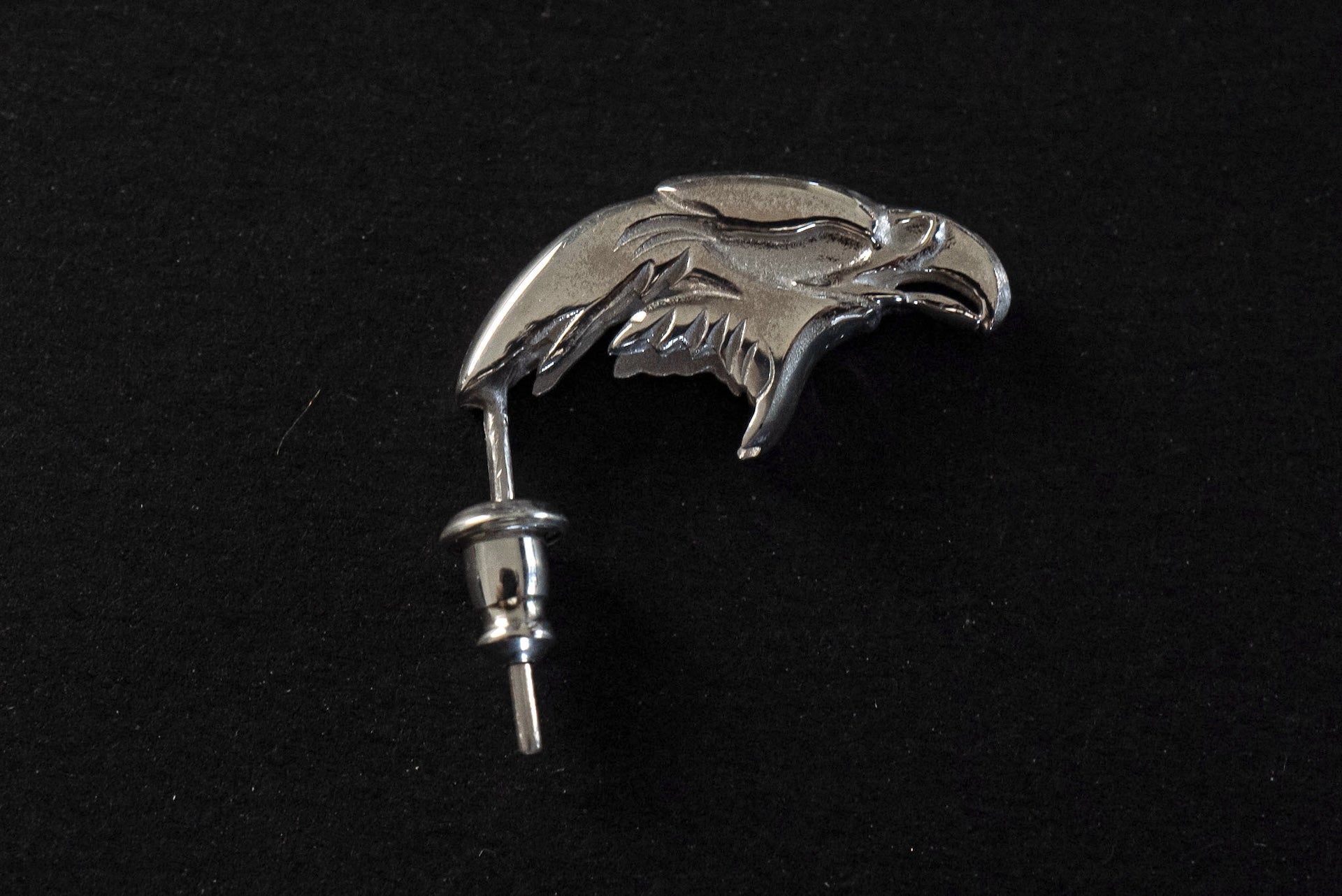 Legend “Eagle Safety Pin" Earring (JE-41)