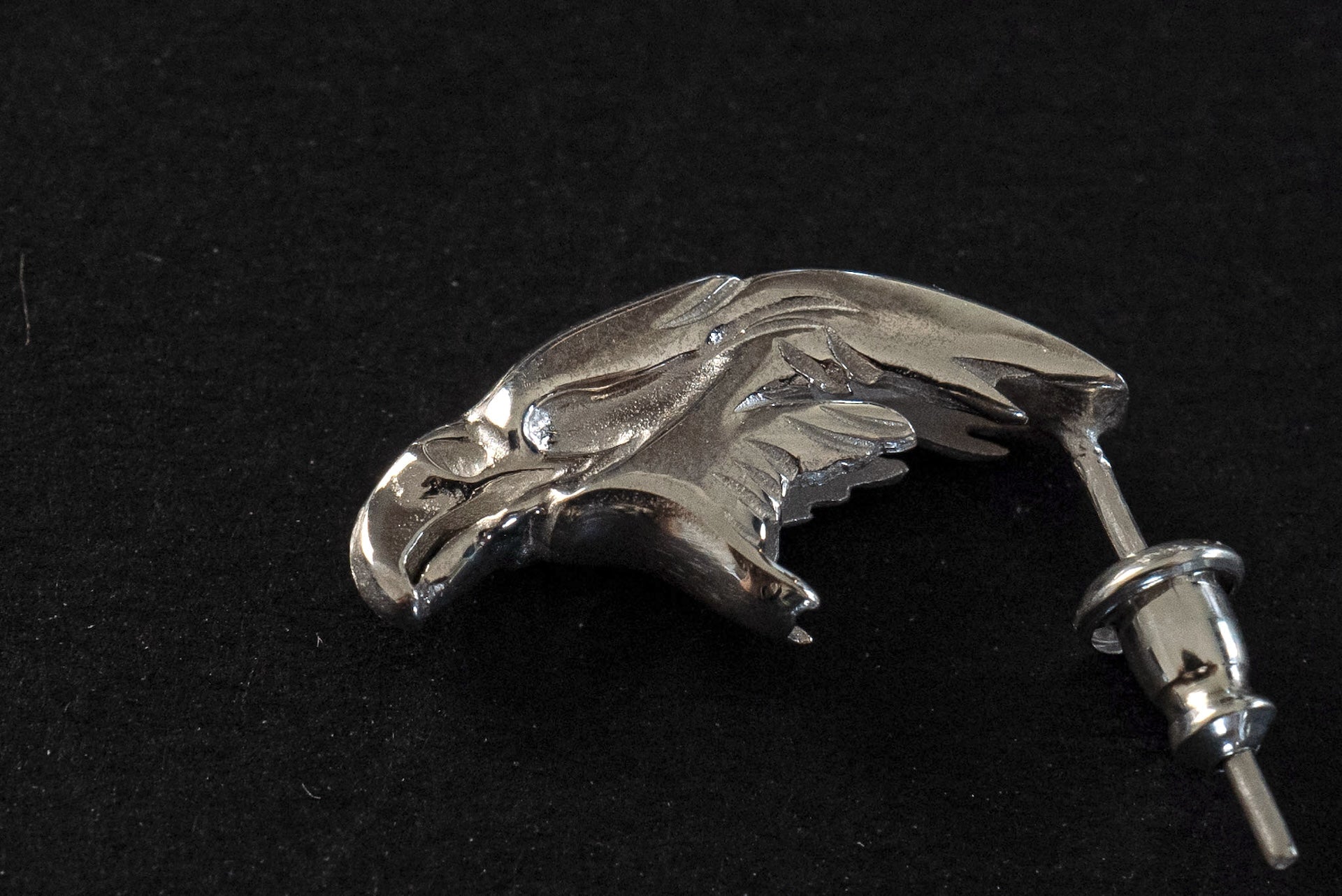 Legend “Eagle Safety Pin" Earring (JE-41)