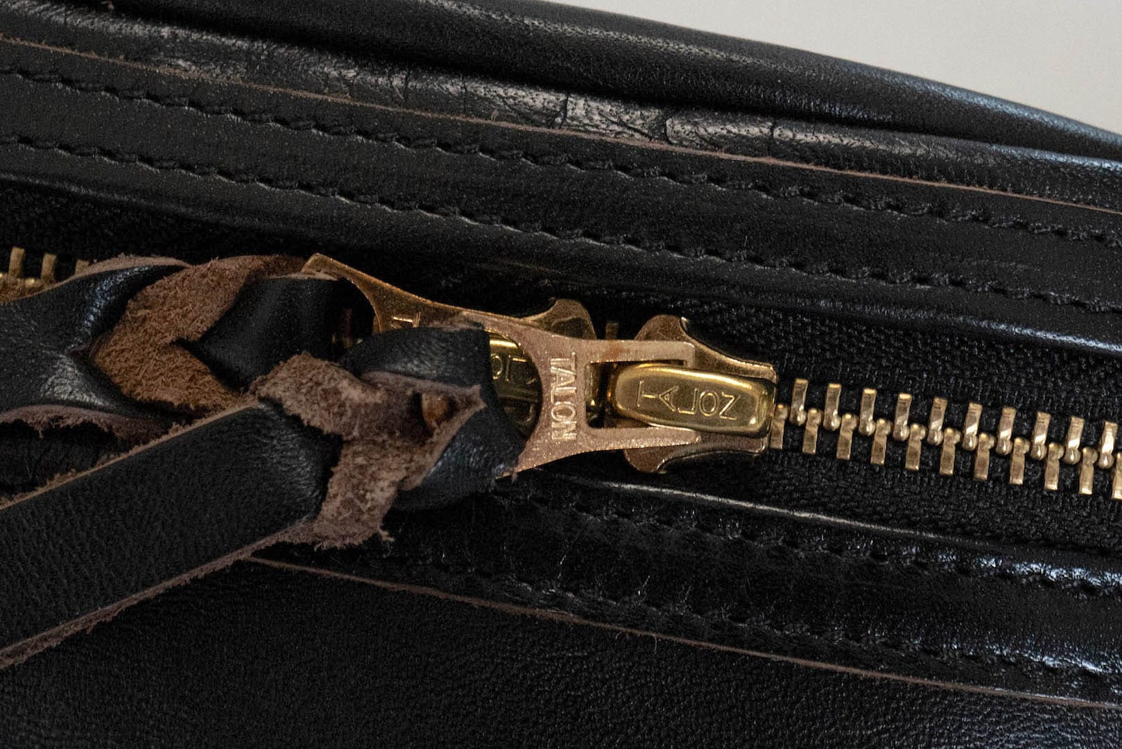 Inception by Accel Co. Horsebutt "Funky" Shoulder Bag (Black Tea-core)