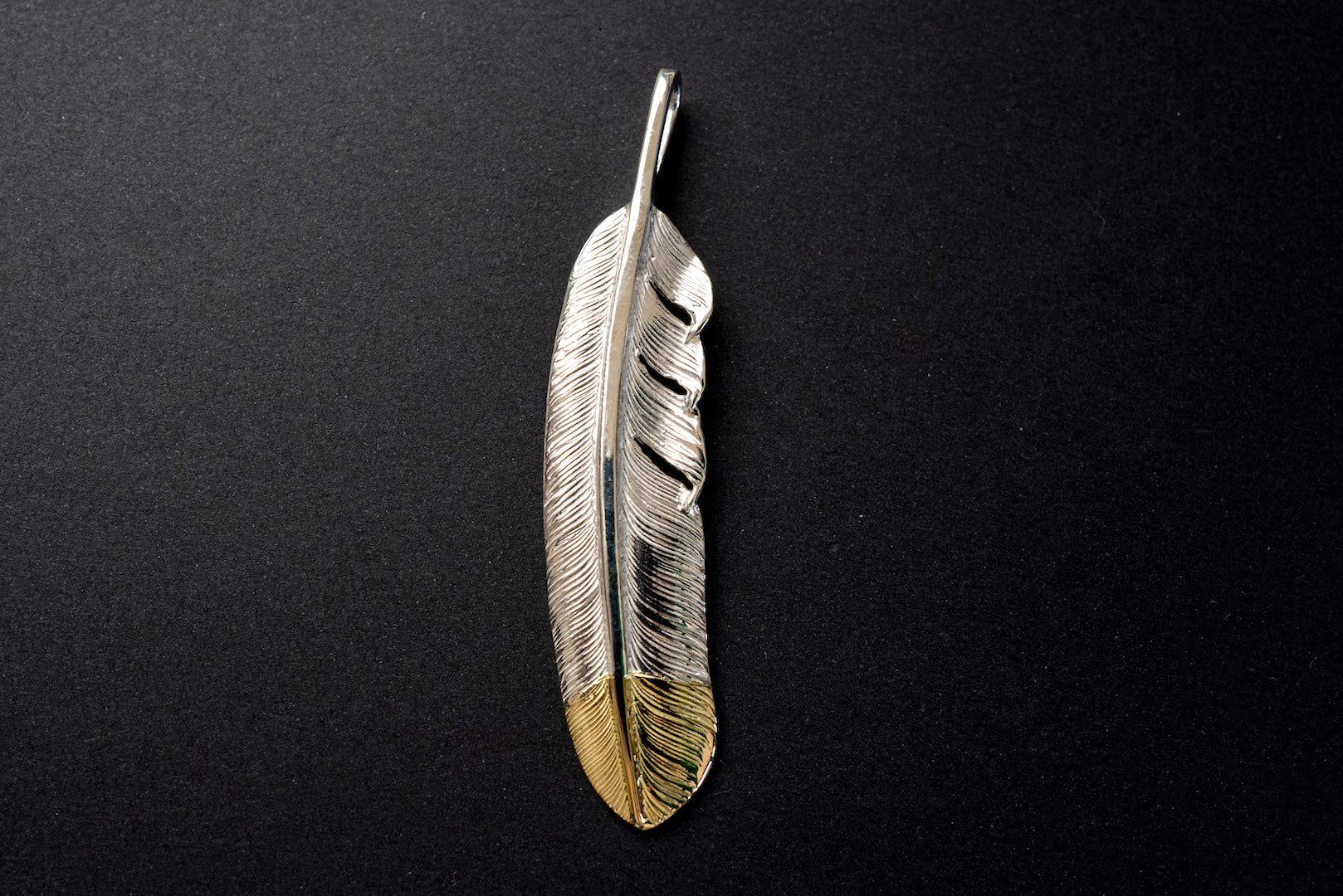 First Arrow's Large Quarter 18k Gold Feather Pendant (P-474)
