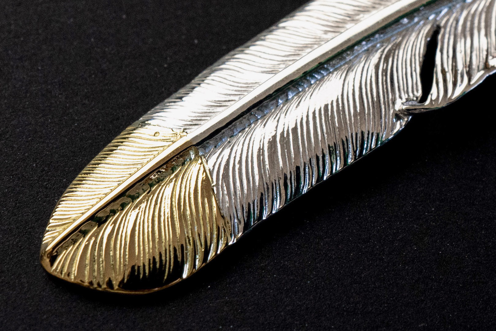 First Arrow's Large Quarter 18k Gold Feather Pendant (P-474)