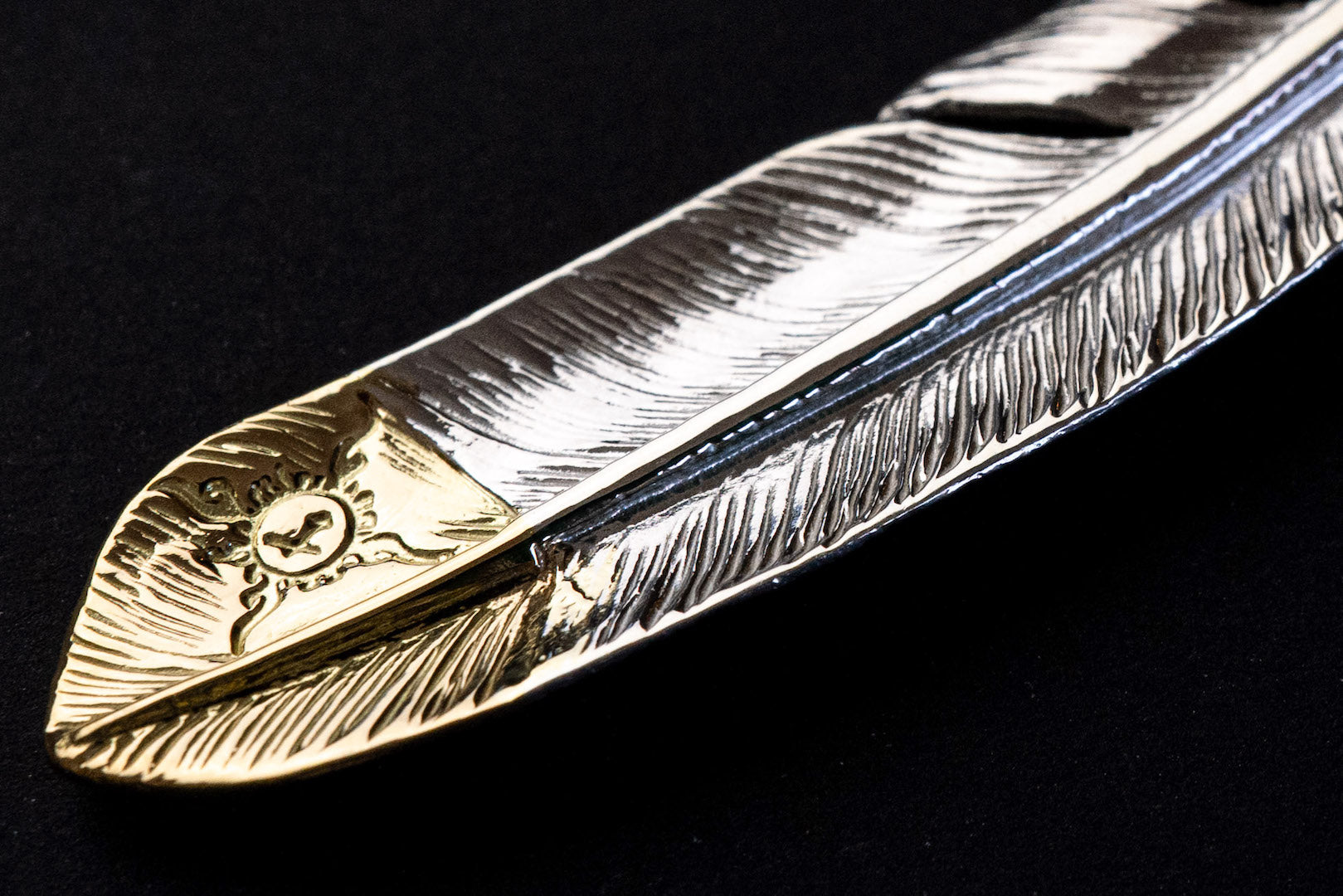 First Arrow's Large Quarter 18k Gold Feather Pendant (P-474)