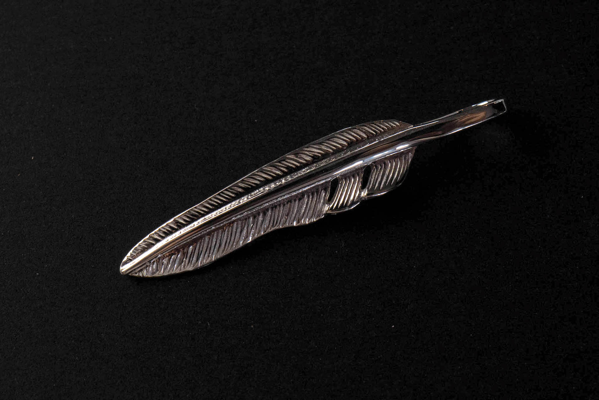 First Arrow's Small "Kazekiri" Silver Feather Pendants (P-431)