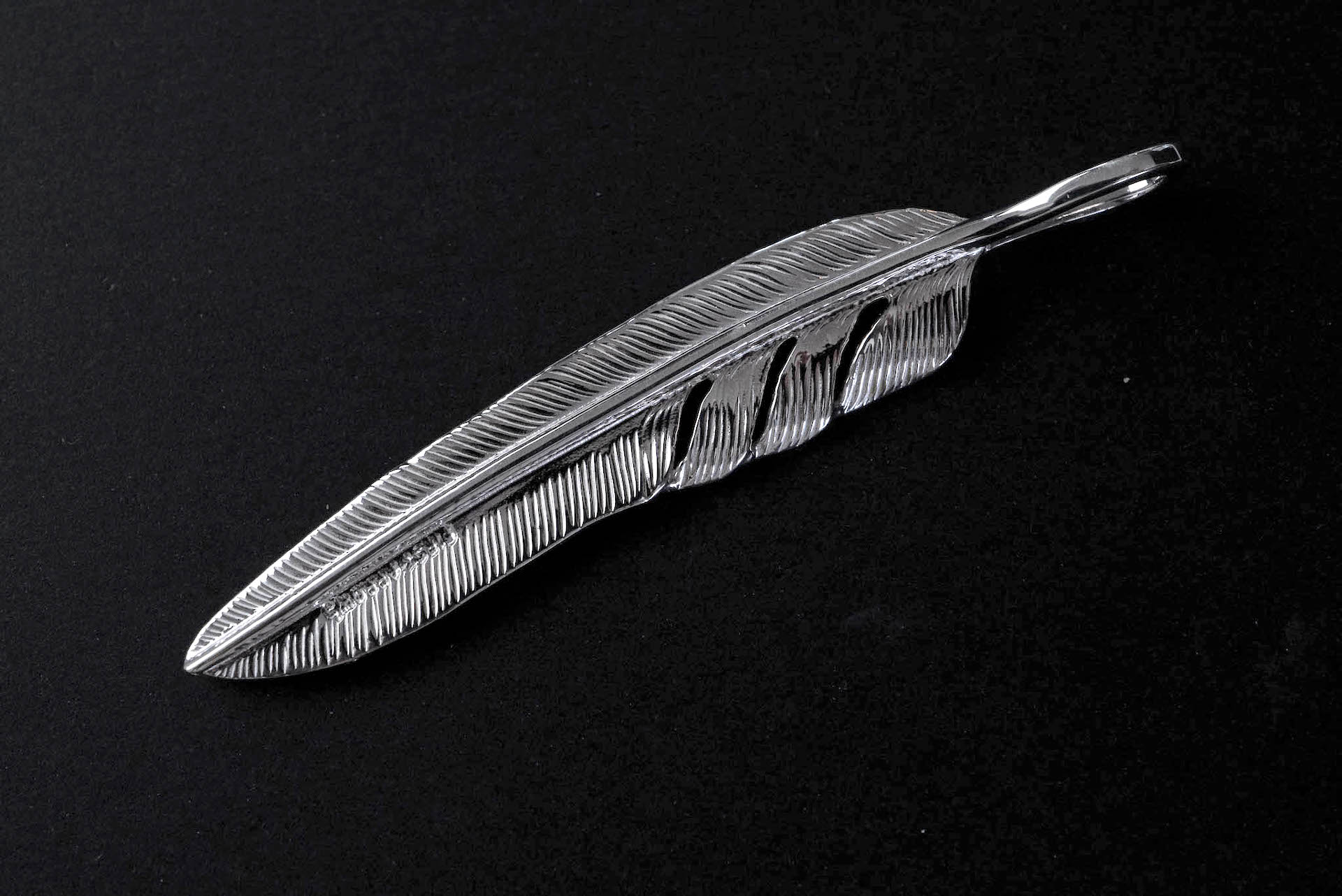 First Arrow's Large "Kazekiri" Silver Feather Pendants (P-428)