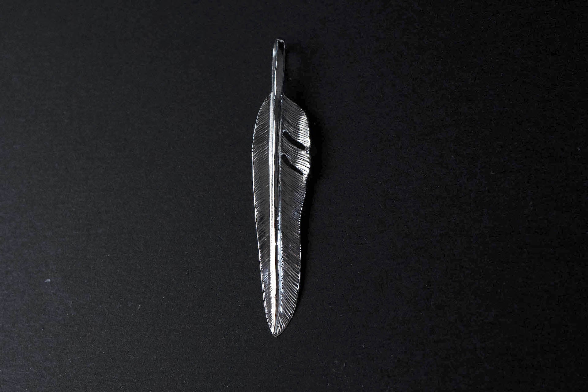First Arrow's Medium "Kazekiri" Silver Feather Pendants (P-557)