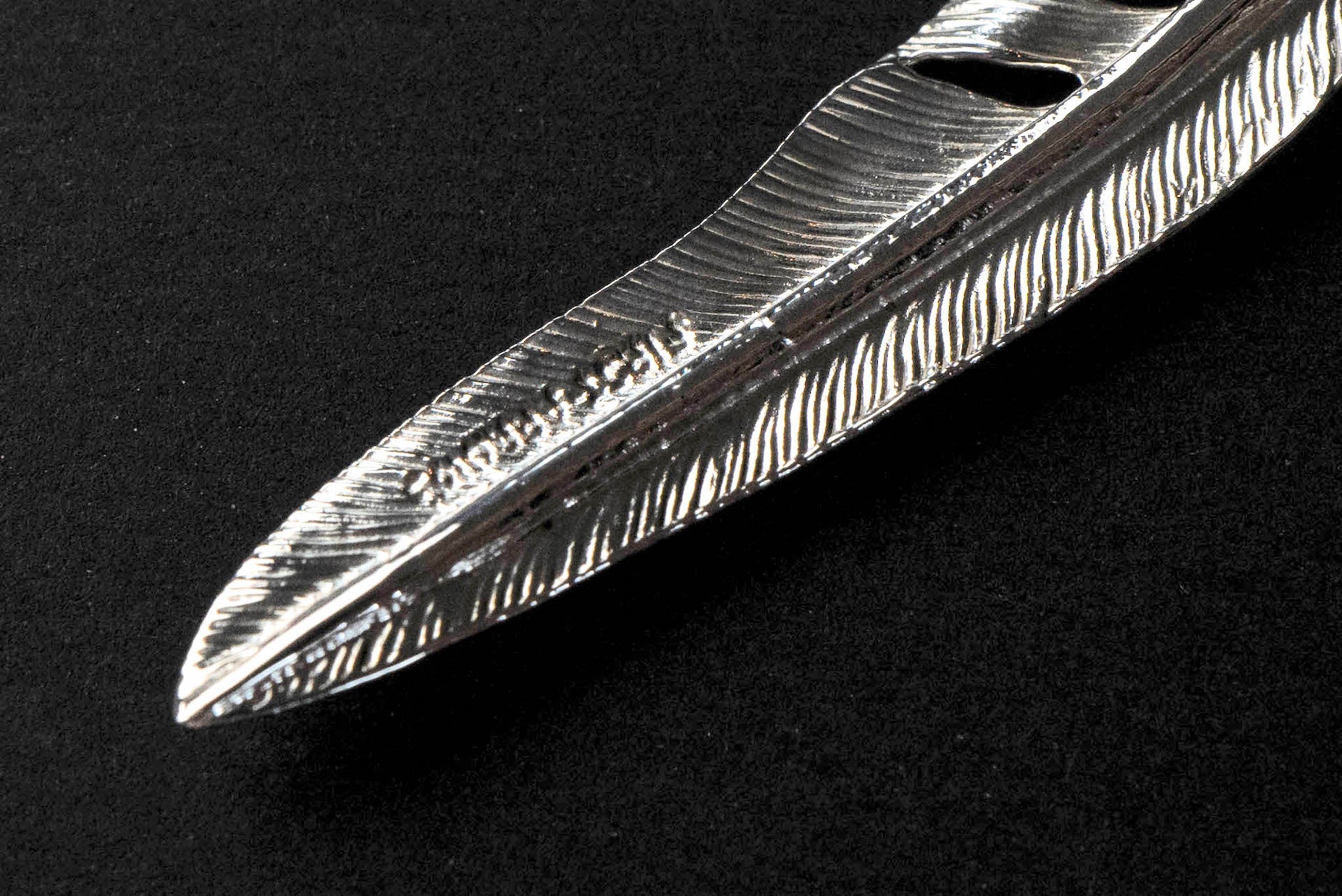 First Arrow's Medium "Kazekiri" Silver Feather Pendants (P-557)