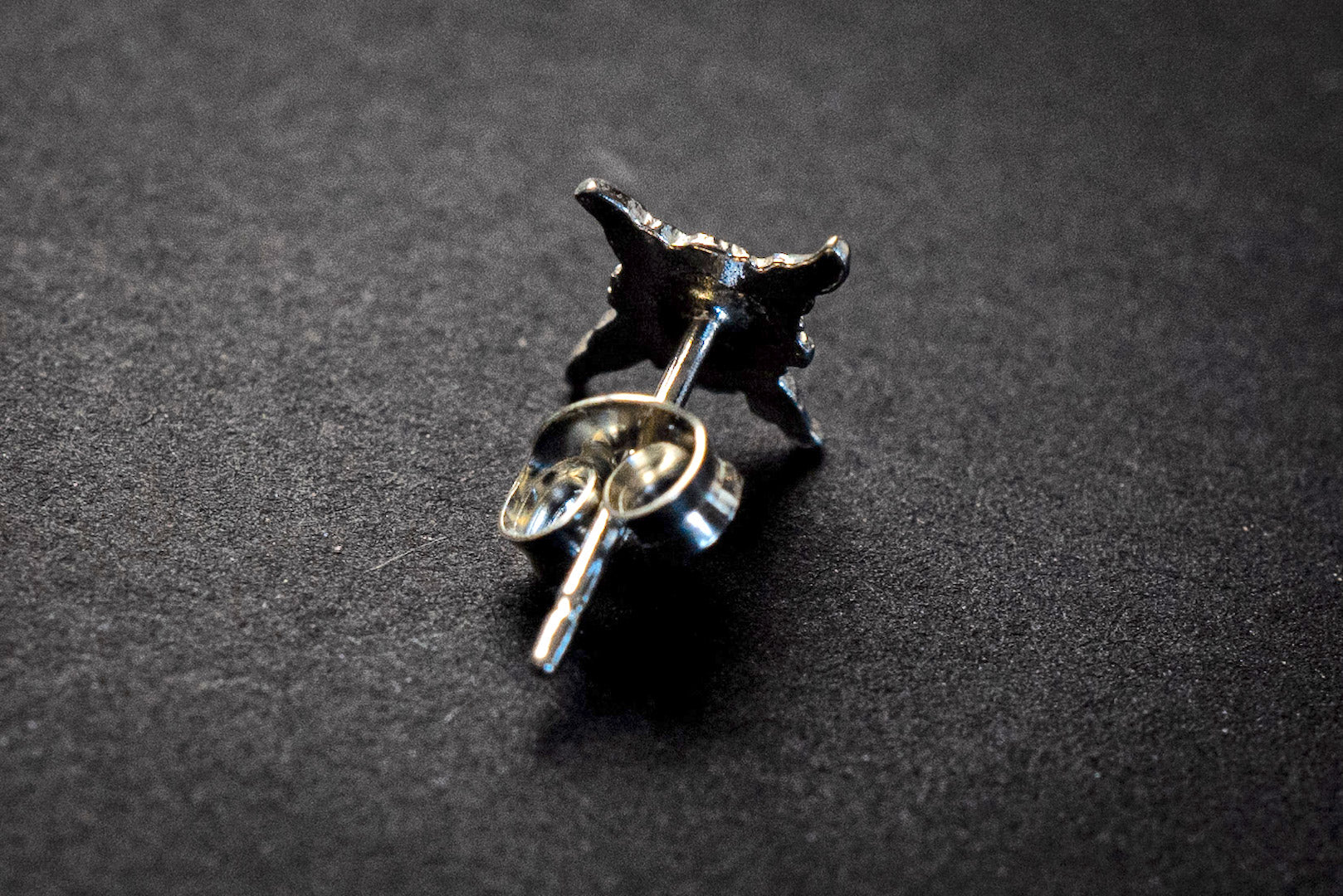 First Arrow's "Sunburst" Emblem Ear Pierce (O-167)