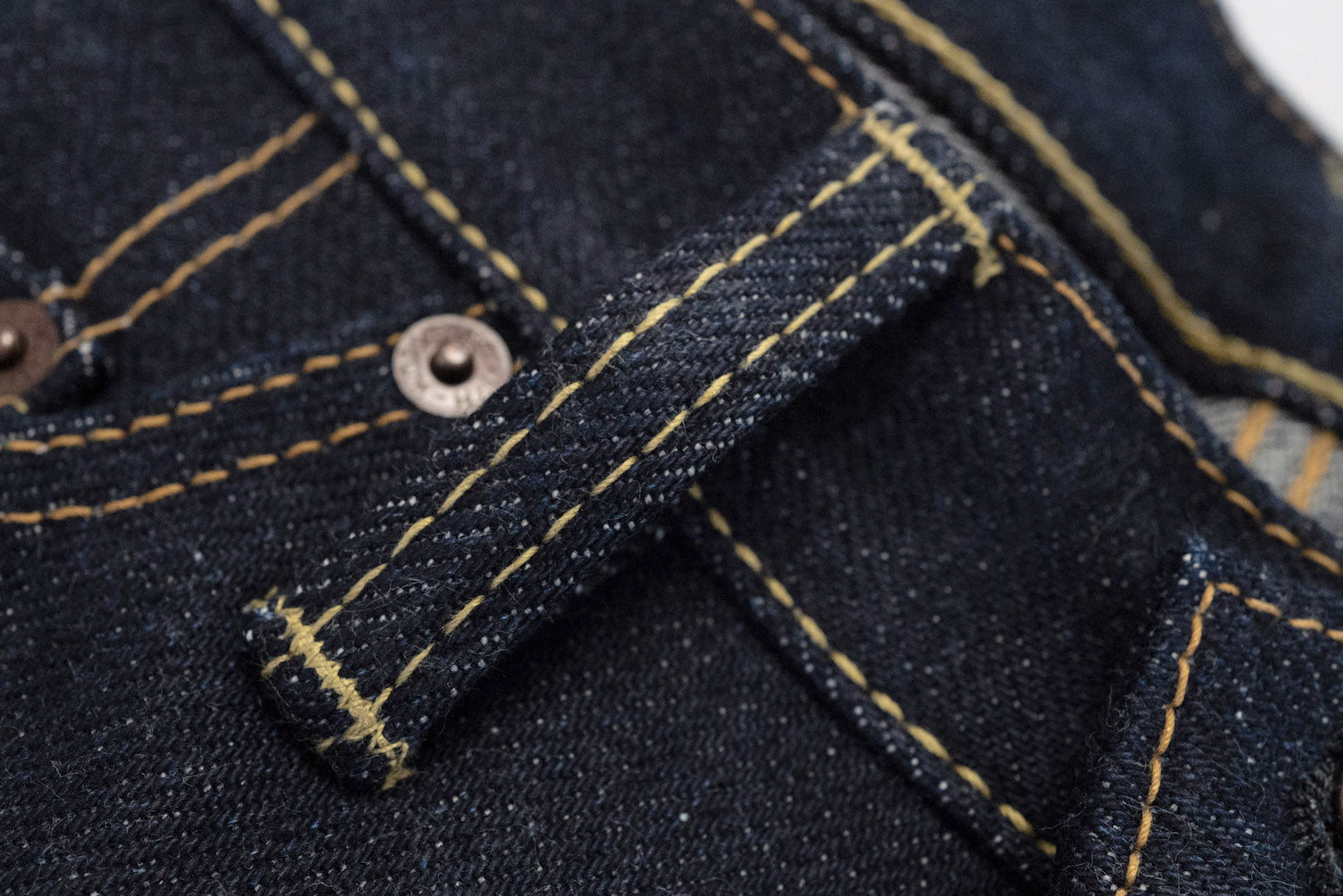 Iron Heart 777S-UHR 21/23oz Denim (Super Slim Tapered Fit)