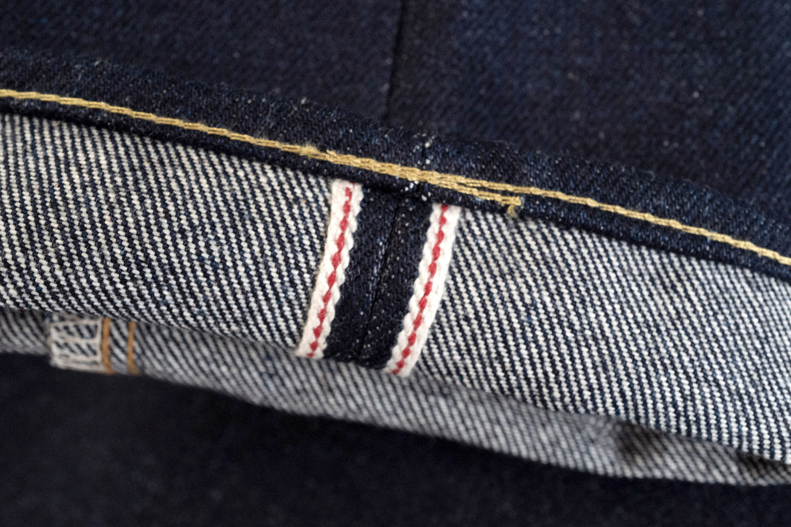 Iron Heart 777S-UHR 21/23oz Denim (Super Slim Tapered Fit)