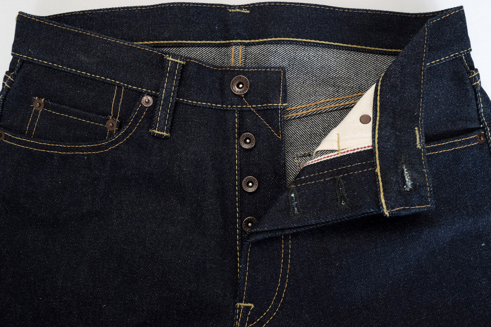 Iron Heart 777S-UHR 21/23oz Denim (Super Slim Tapered Fit)