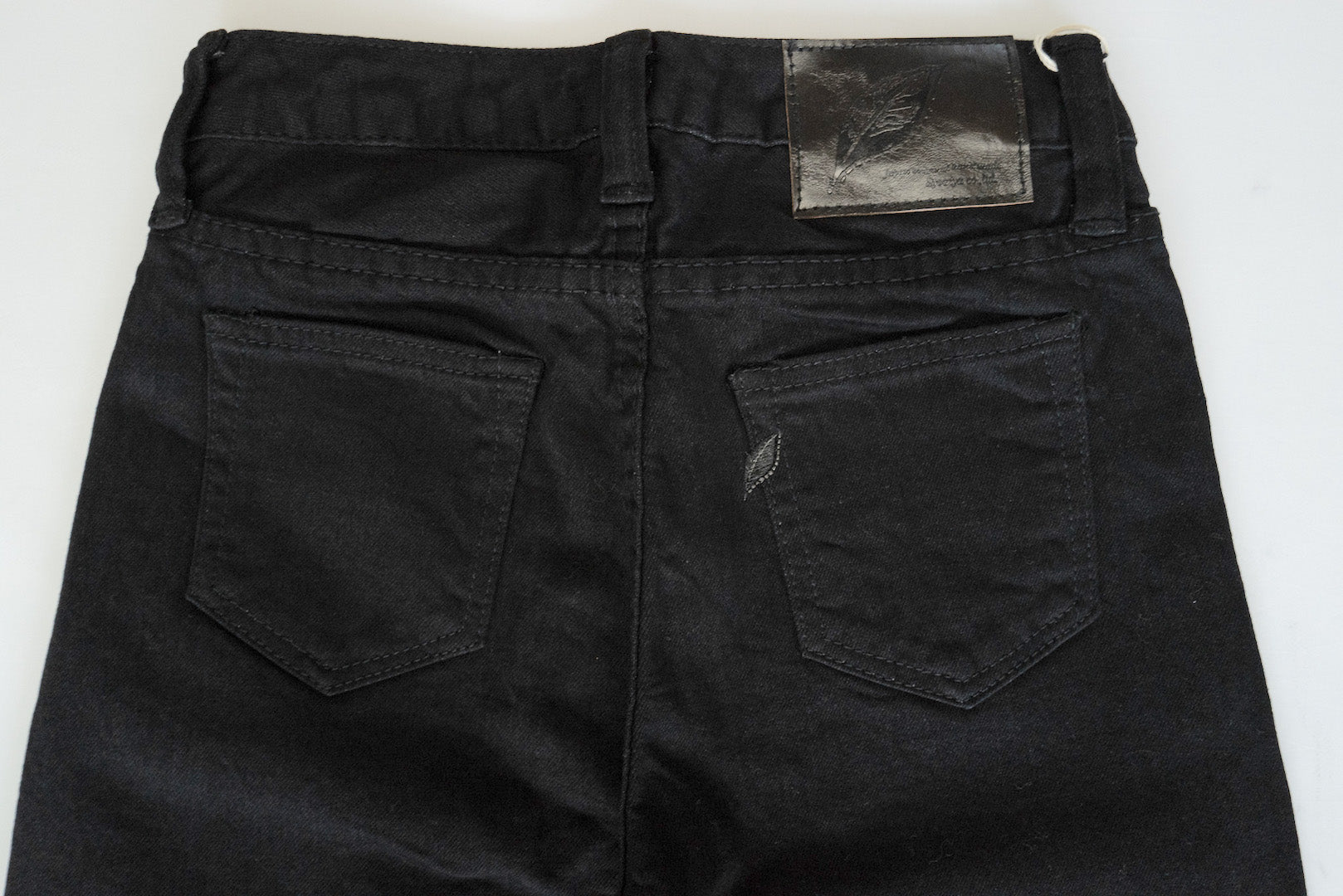 Pure Blue Japan 12oz Stretch Lady Jeans (Pure Black)