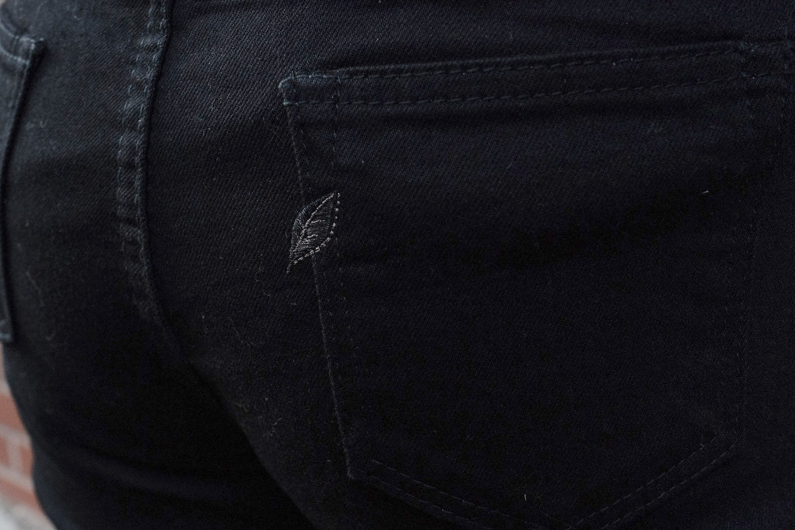 Pure Blue Japan 12oz Stretch Lady Jeans (Pure Black)