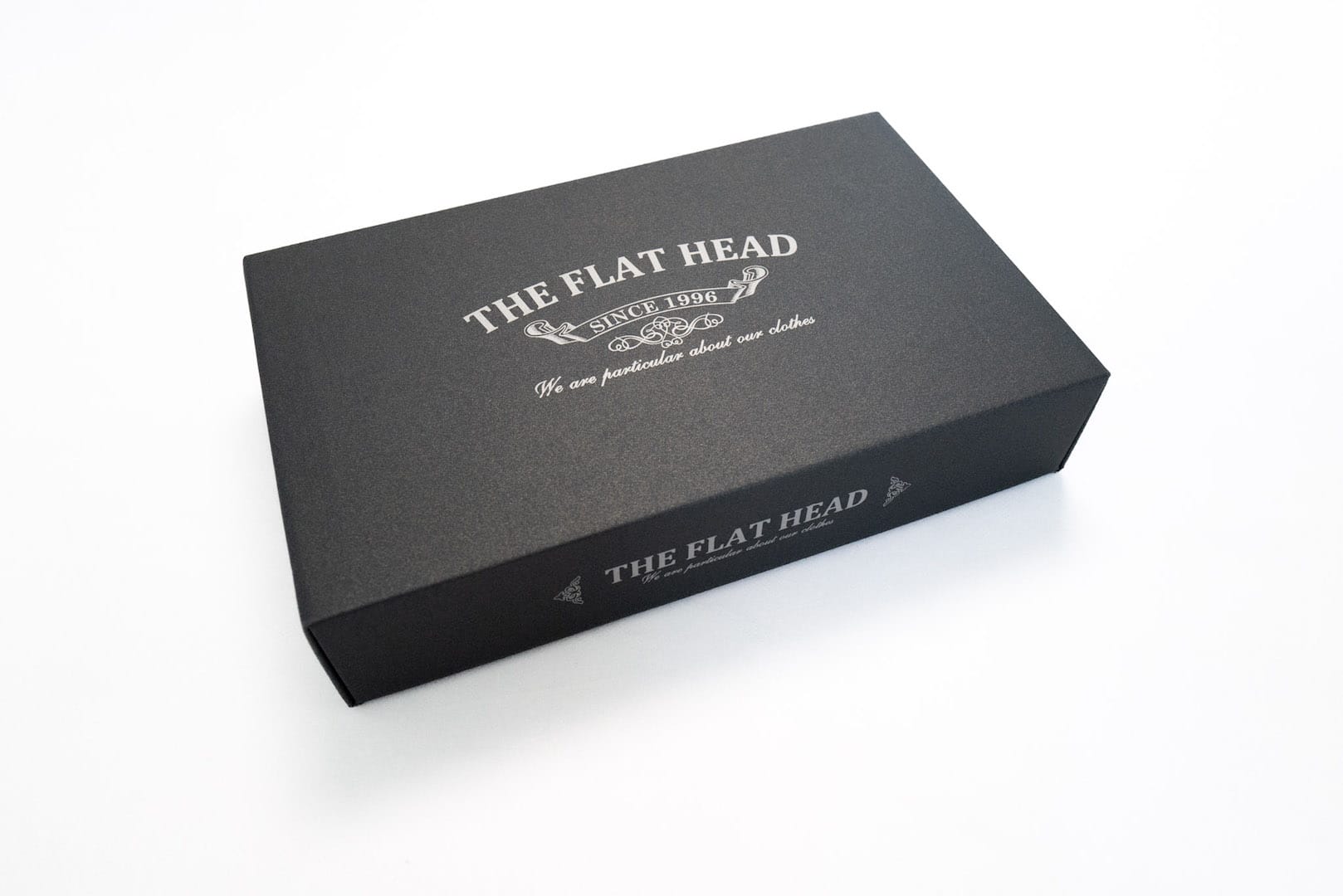 The Flat Head Cordovan Trifold Mini Wallet (Solid Black)