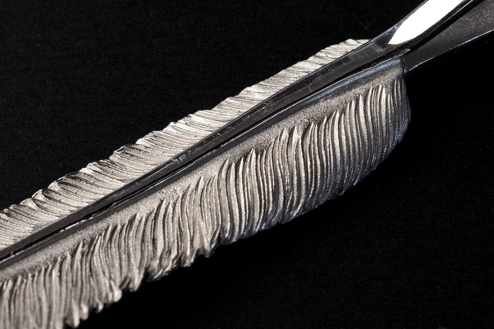 Legend "Ultra-Large Feather" Pendant With 22K Gold Emblem (Special Edition)