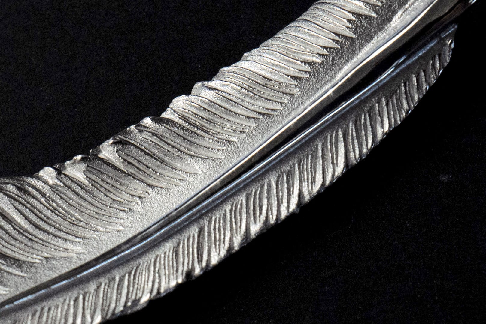 Legend "Large Feather" Pendant with 22k Gold Emblem (Special Edition)