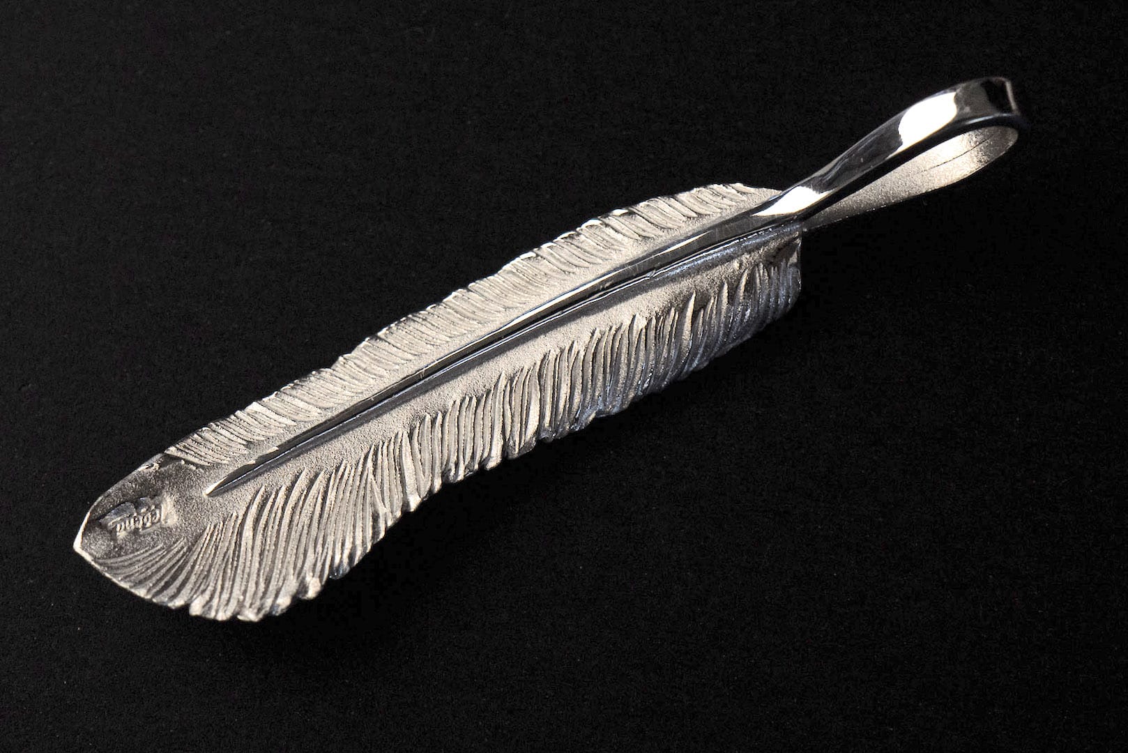 Legend "Medium Feather" Pendant with 22k Gold Emblem (Special Edition)