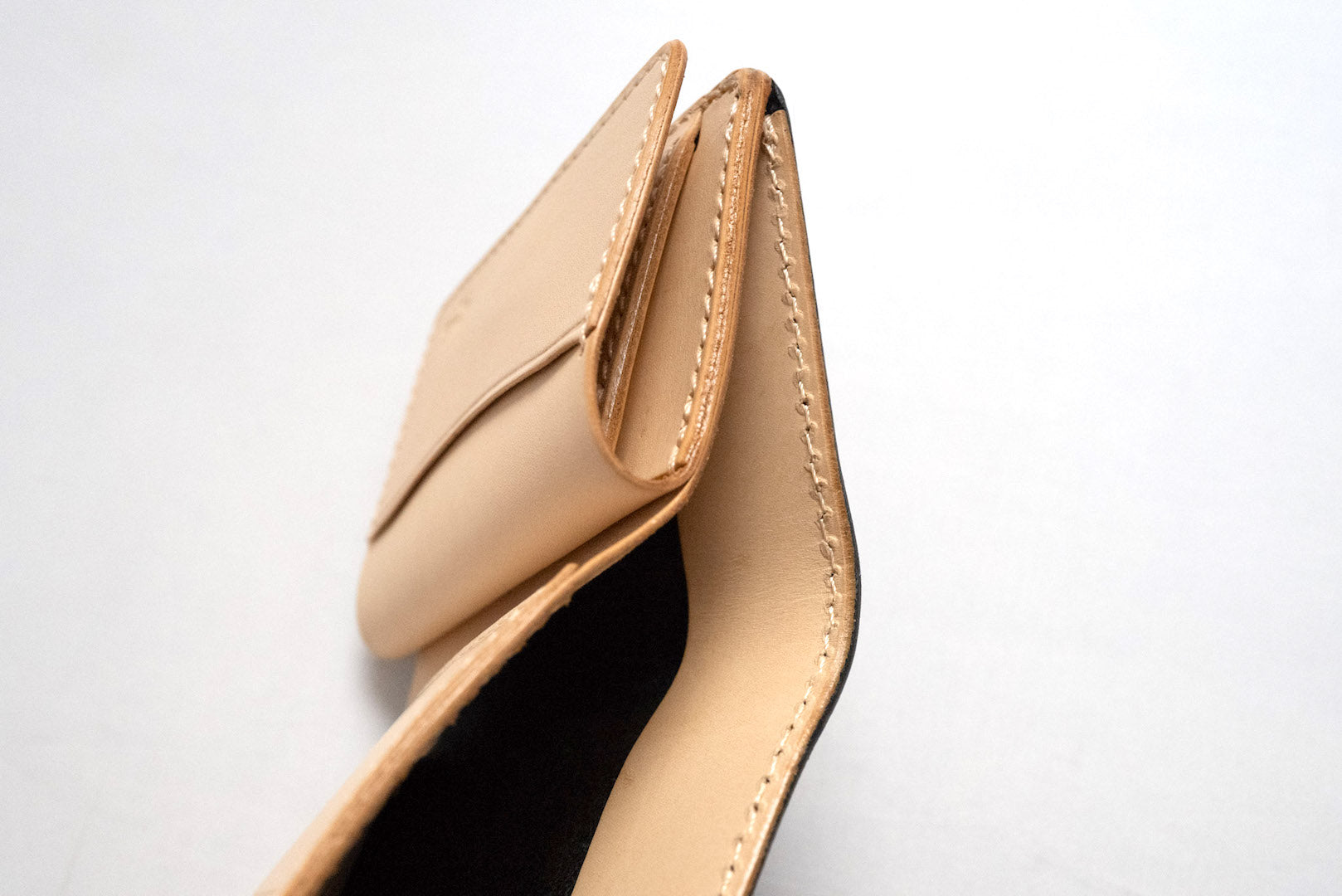 OPUS by Accel Company 'Bridle Cowhide' Mini Wallets