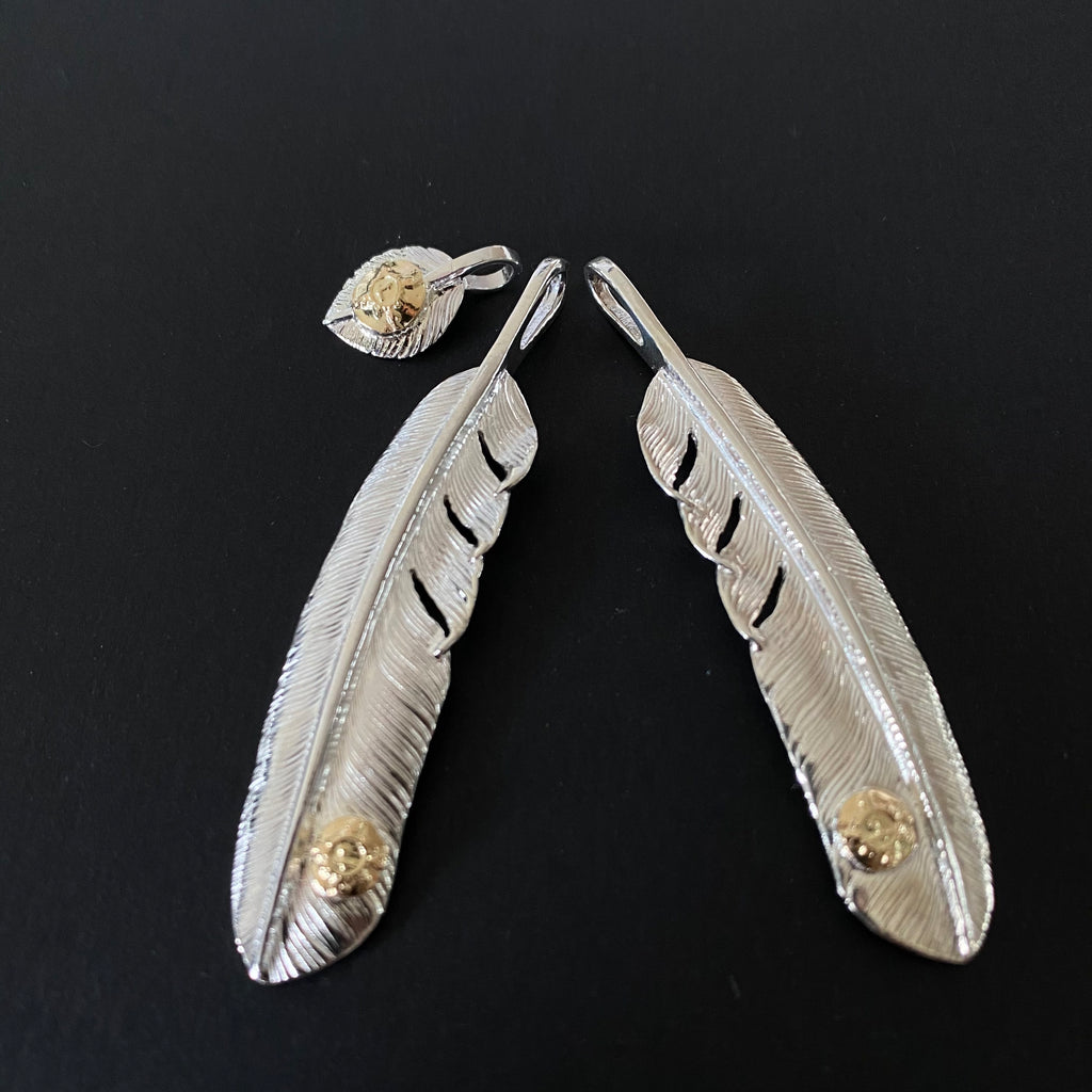 FIRST ARROW'S SMALL SILVER HEART FEATHER WITH 18K GOLD SYMBOL EMBLEM (P-710)