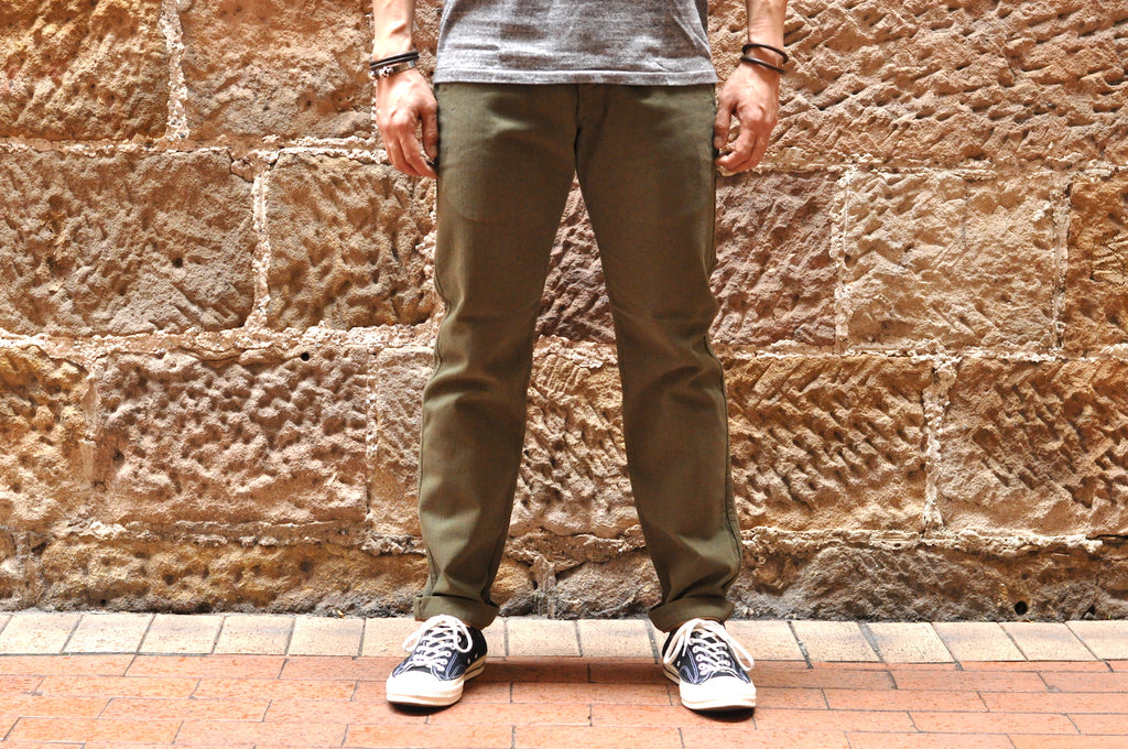 PURE BLUE JAPAN X CORLECTION 12OZ 'WOOD GRAIN' SLIM CHINOS (OLIVE X CAMEL)