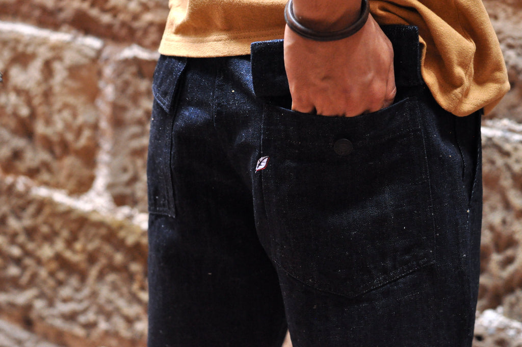 PURE BLUE JAPAN 12OZ HEMP DENIM BAKER SHORTS
