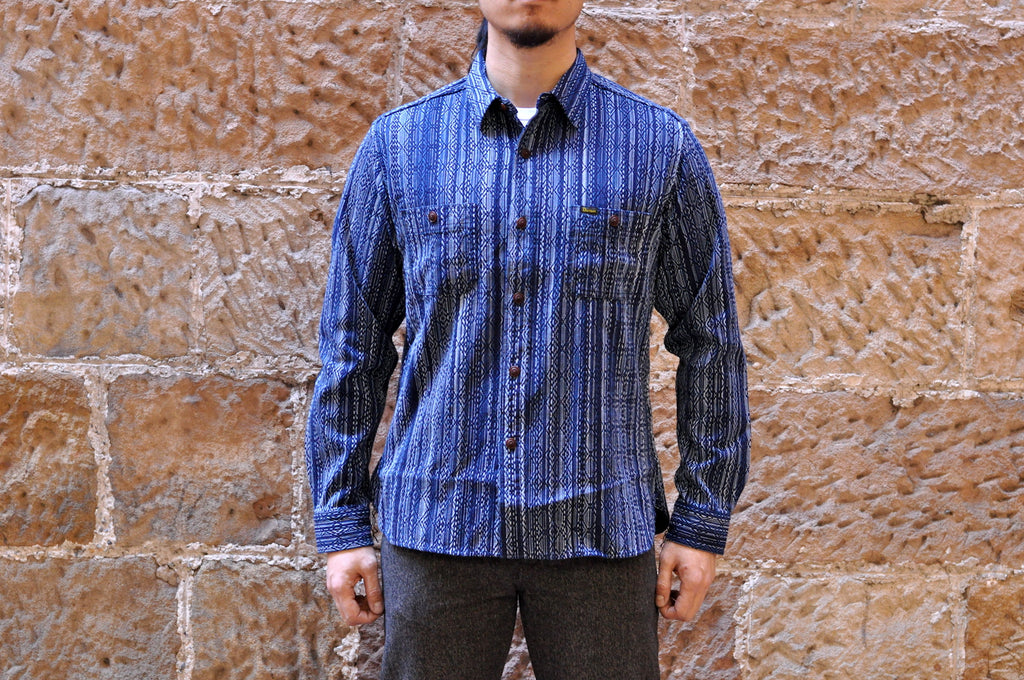 STUDIO D'ARTISAN11OZ INDIGO DYED SASHIKO WORK SHIRT