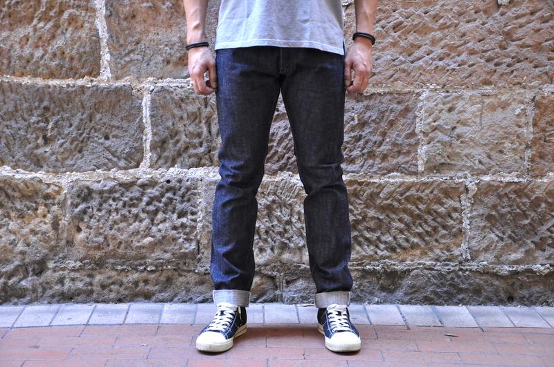 PURE BLUE JAPAN XX-019 DENIM (RELAX TAPERED FIT)