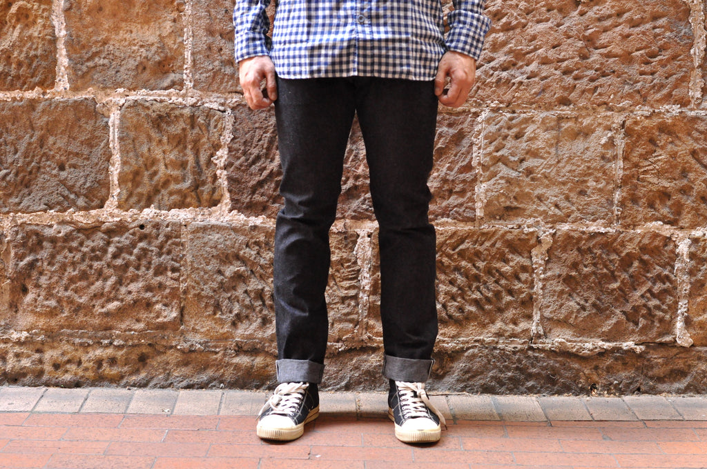 PURE BLUE JAPAN 13OZ BRK-013-ID BROKEN TWILL DENIM (SLIM TAPERED FIT)