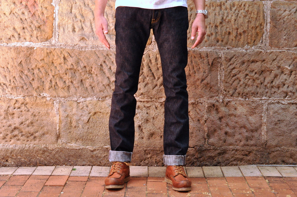 IRON HEART 16OZ 777S-SLB DENIM (SUPER SLIM TAPERED FIT)