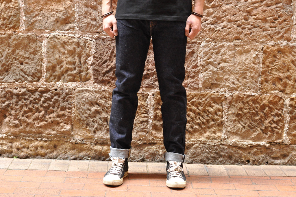 SAMURAI S0255XX OVERSEA EDITION 15OZ DENIMS (RELAXED TAPERED FIT)