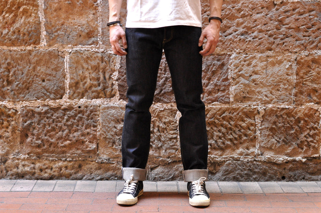 IRON HEART 555-XHS 25OZ DENIM (SLIM TAPERED FIT)