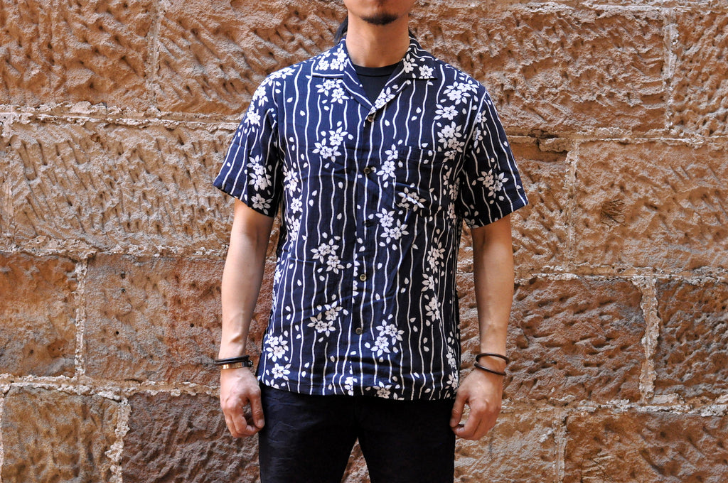 BLUE BLUE JAPAN INDIGO 'SAKURA' S/S HAWAII SHIRT