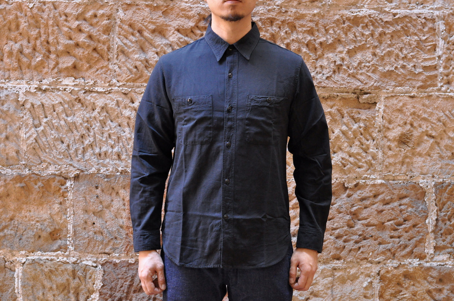 FULL COUNT 5.5OZ SELVAGE CHAMBRAY WORK SHIRT (BLACK)