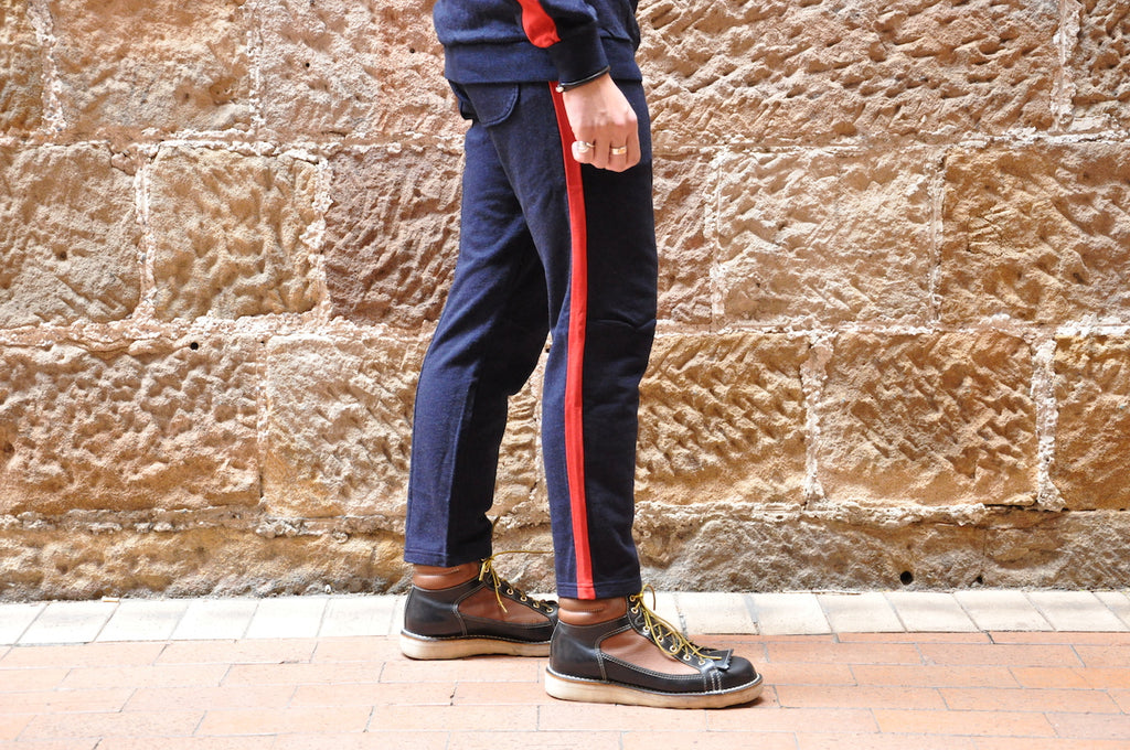 Blue Blue Japan ‘Sunset’ Indigo Dyed Sweatpants (Slim Tapered fit)