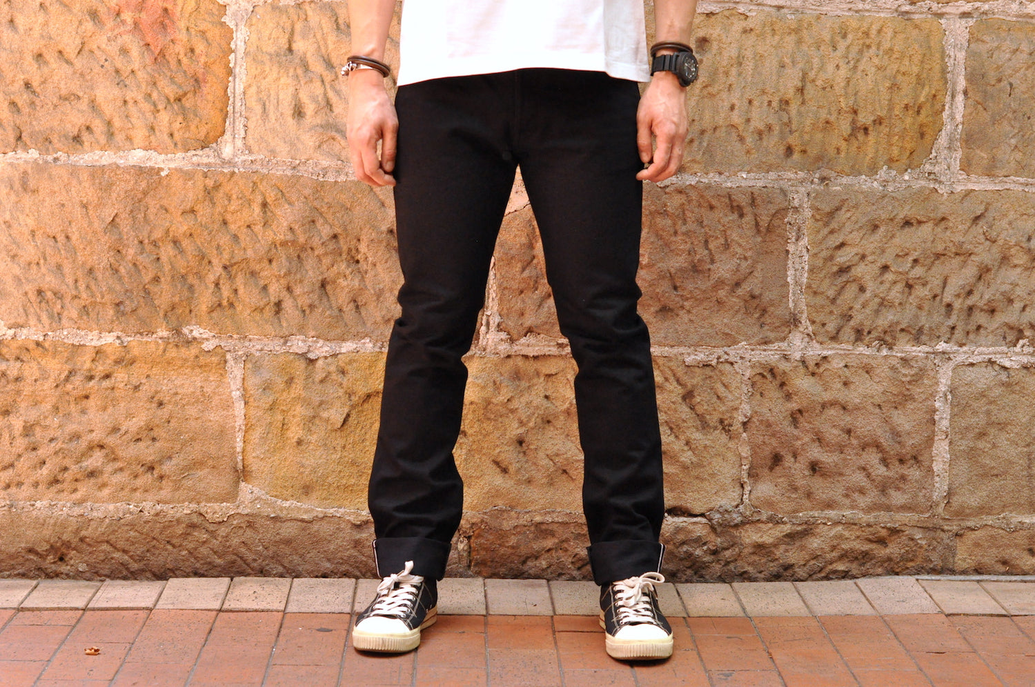 IRON HEART 555S-14BB 14OZ BLACK DENIMS (SLIM TAPERED FIT)